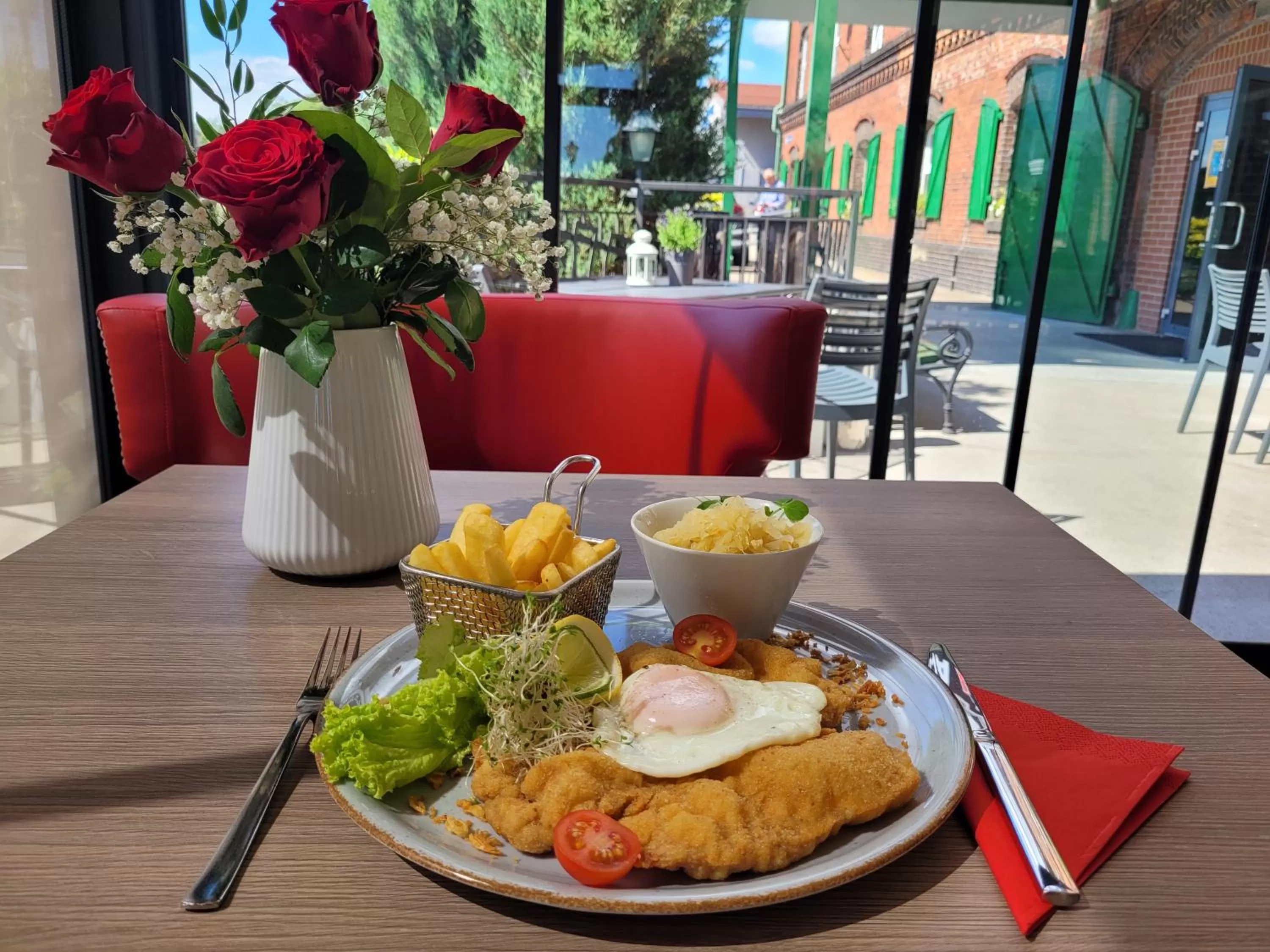 Restaurant/places to eat in Hotel Przystanek Torun