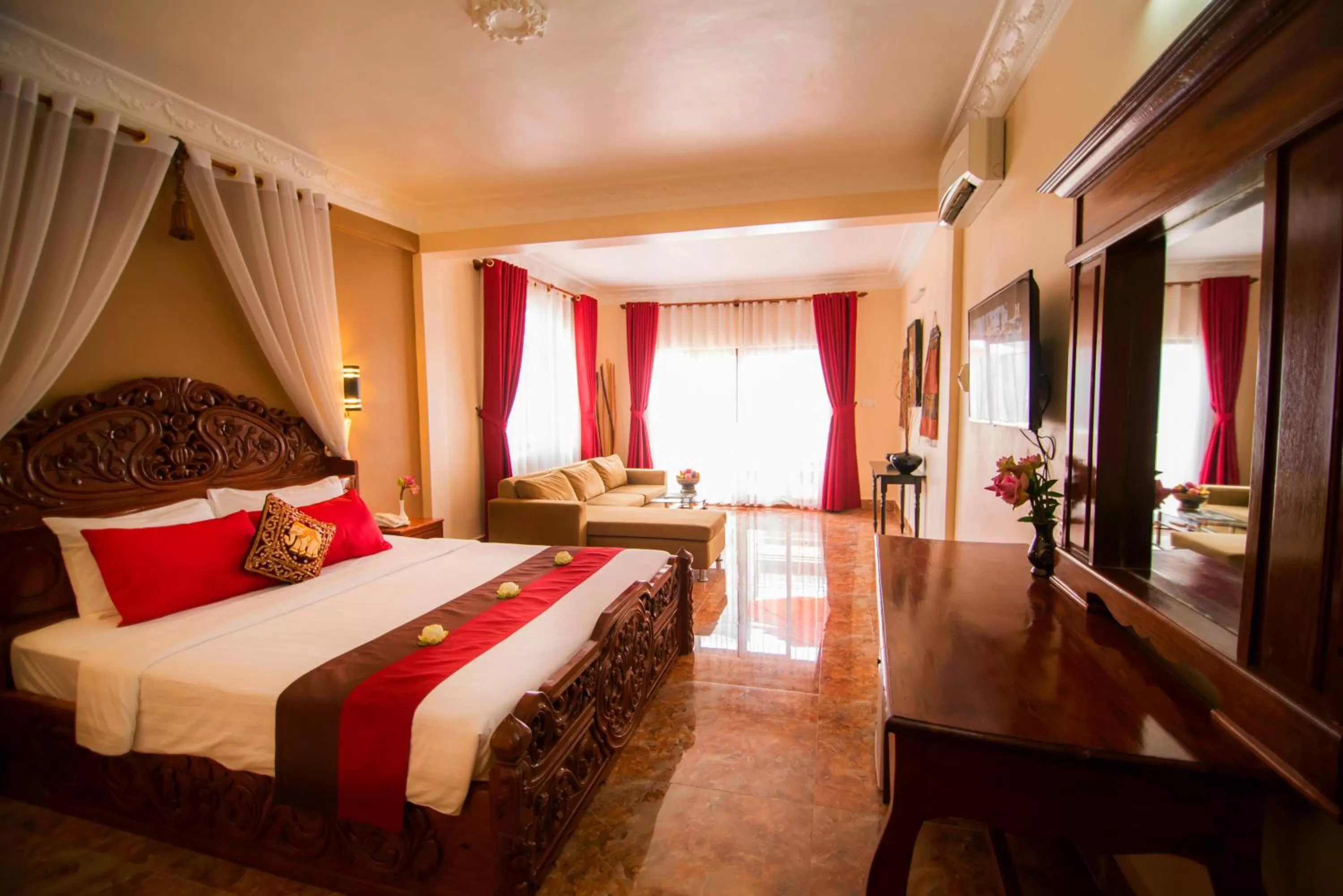 Bedroom, Bed in Reaksmey Chanreas Hotel