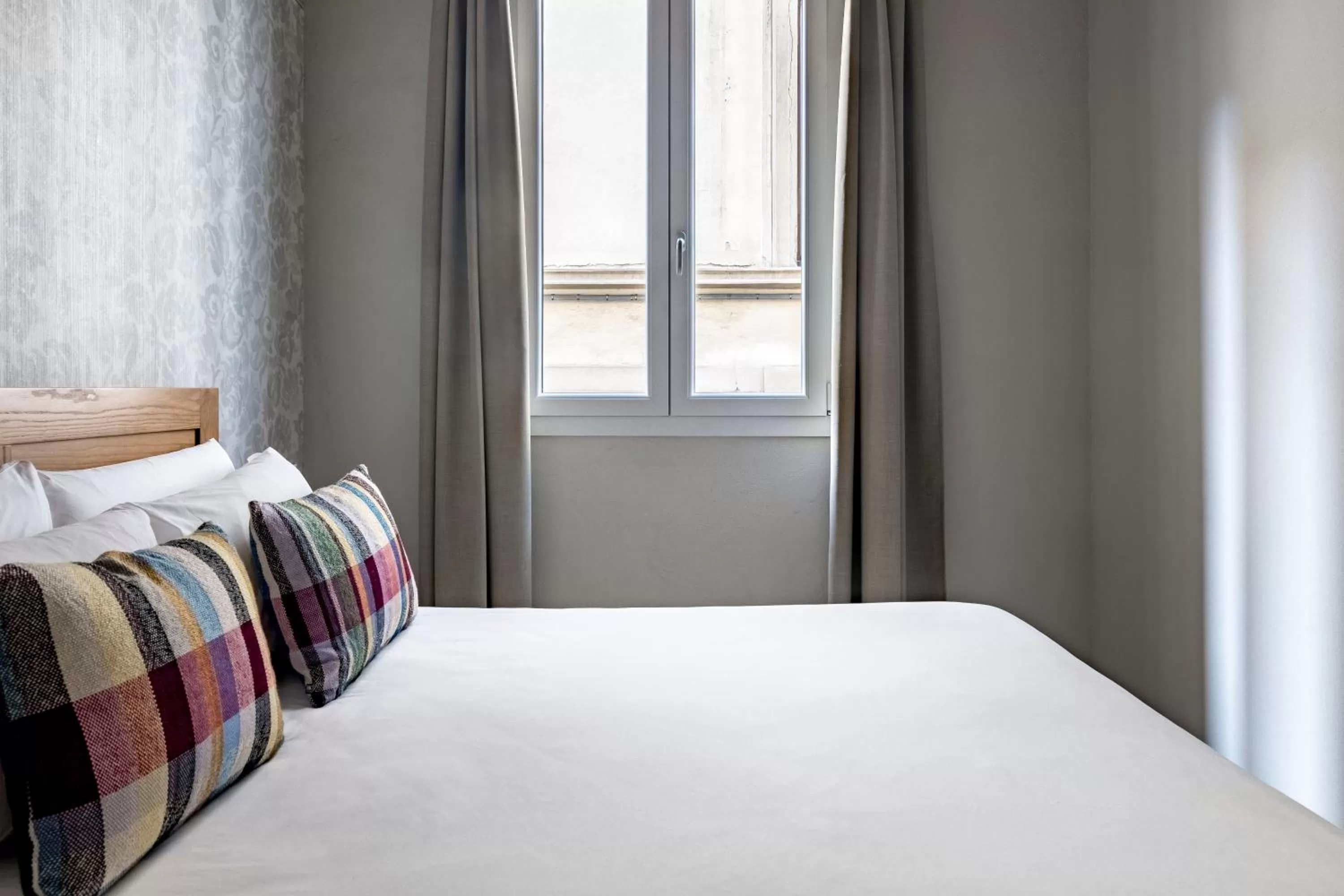 Bed in Numa Florence Fiore