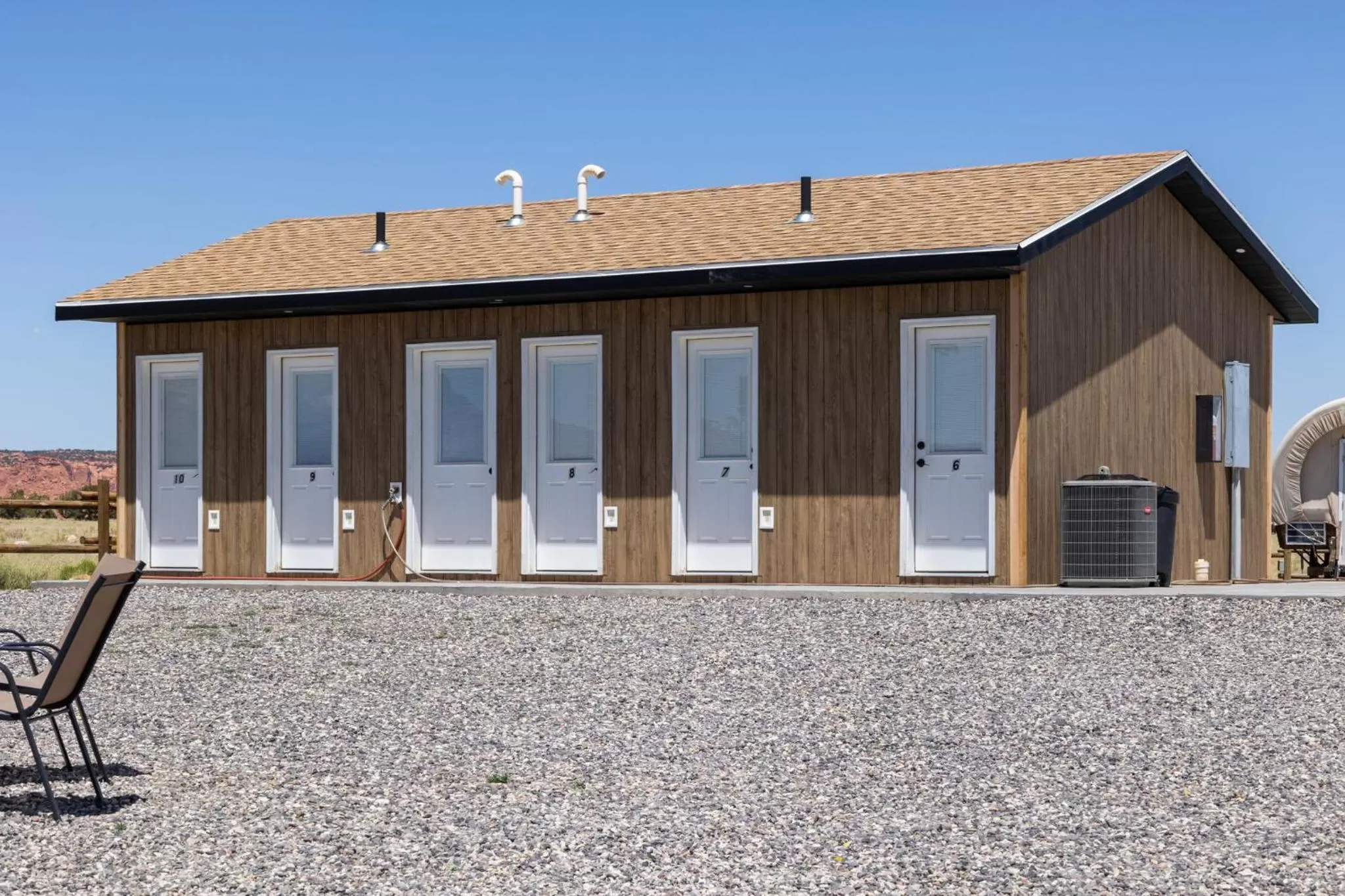 Public Bath in Broken Spur Inn & Steakhouse