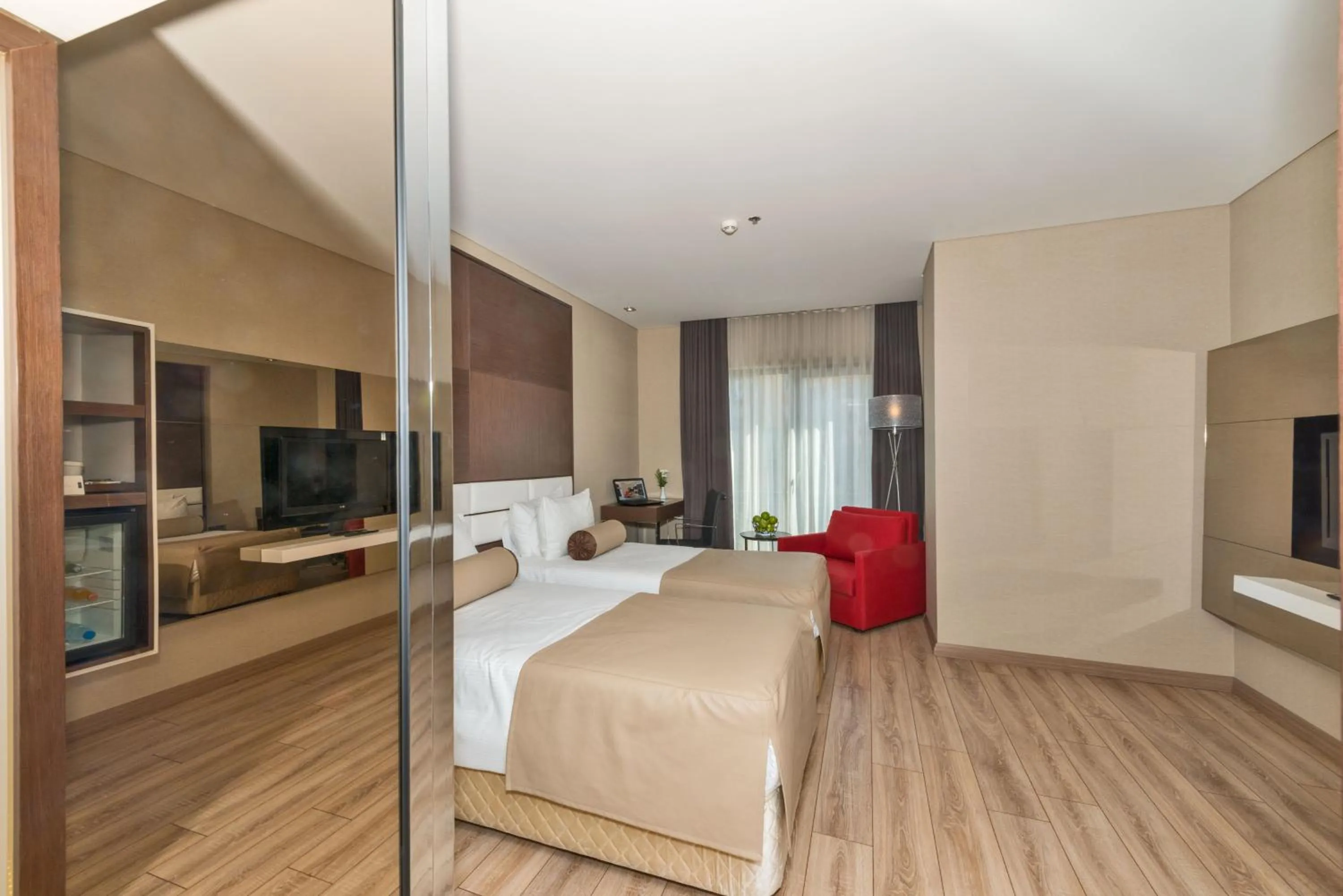 Photo of the whole room, Bed in Istanbul Dora Hotel