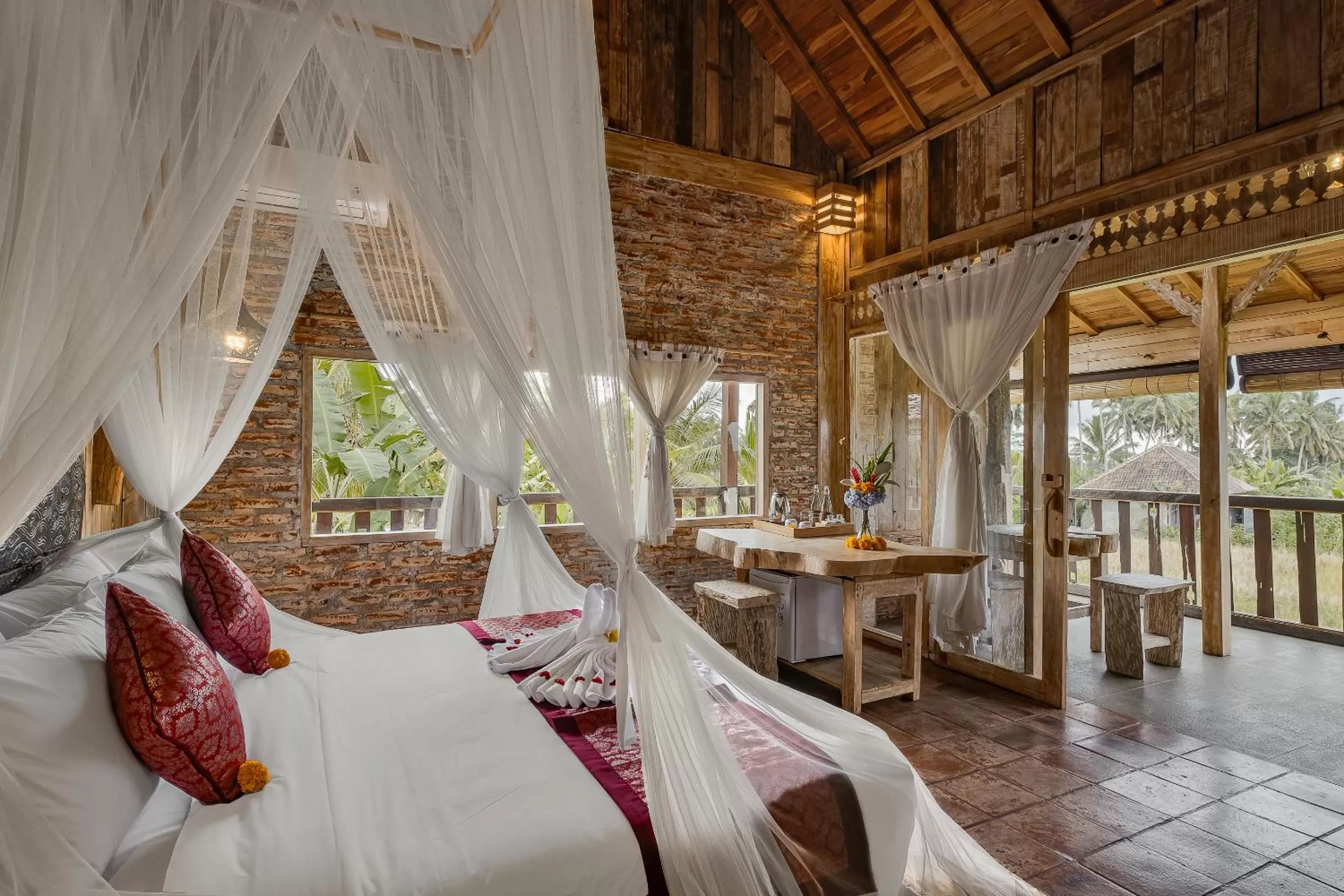 Bed in Joglo Organik Guesthouse