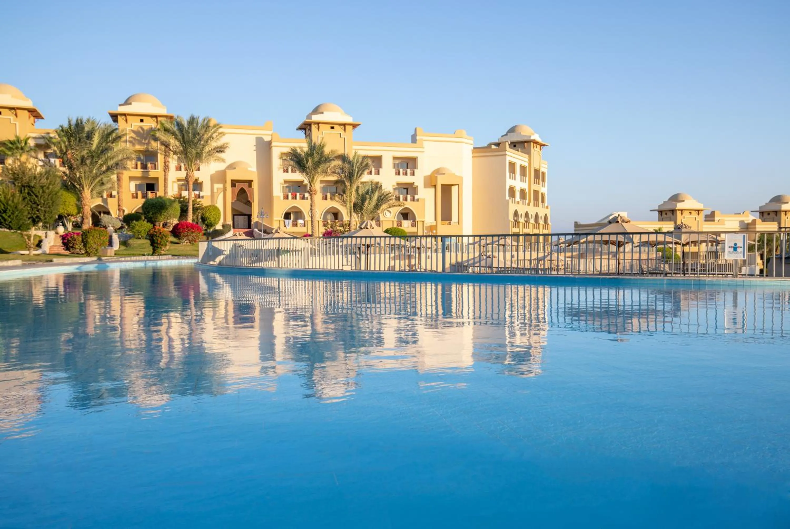 Property building in Serenity Alpha Beach - Ex Serenity Makadi Beach