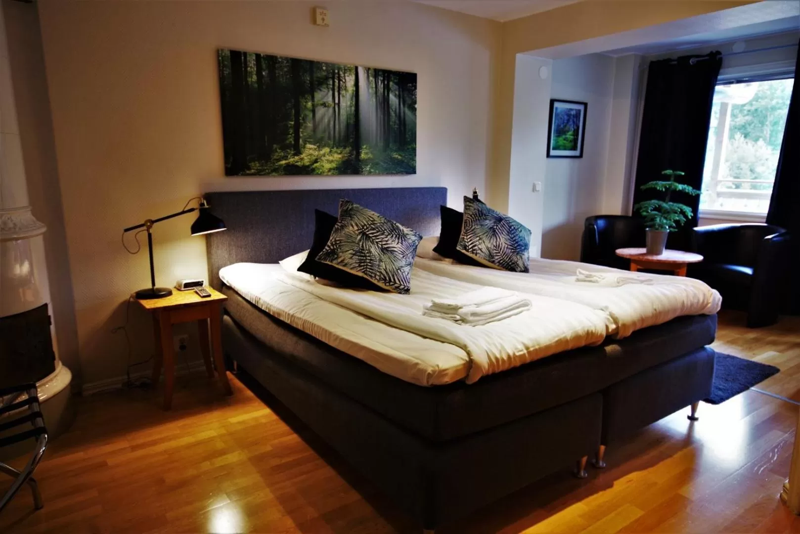 Photo of the whole room, Bed in Treetop Spa Hangout & Hotel