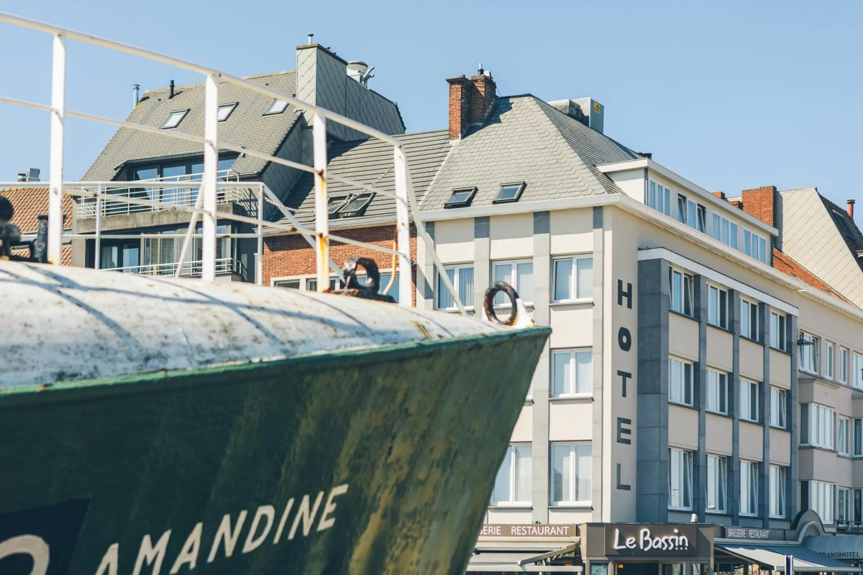 Property Building in Hotel du Bassin