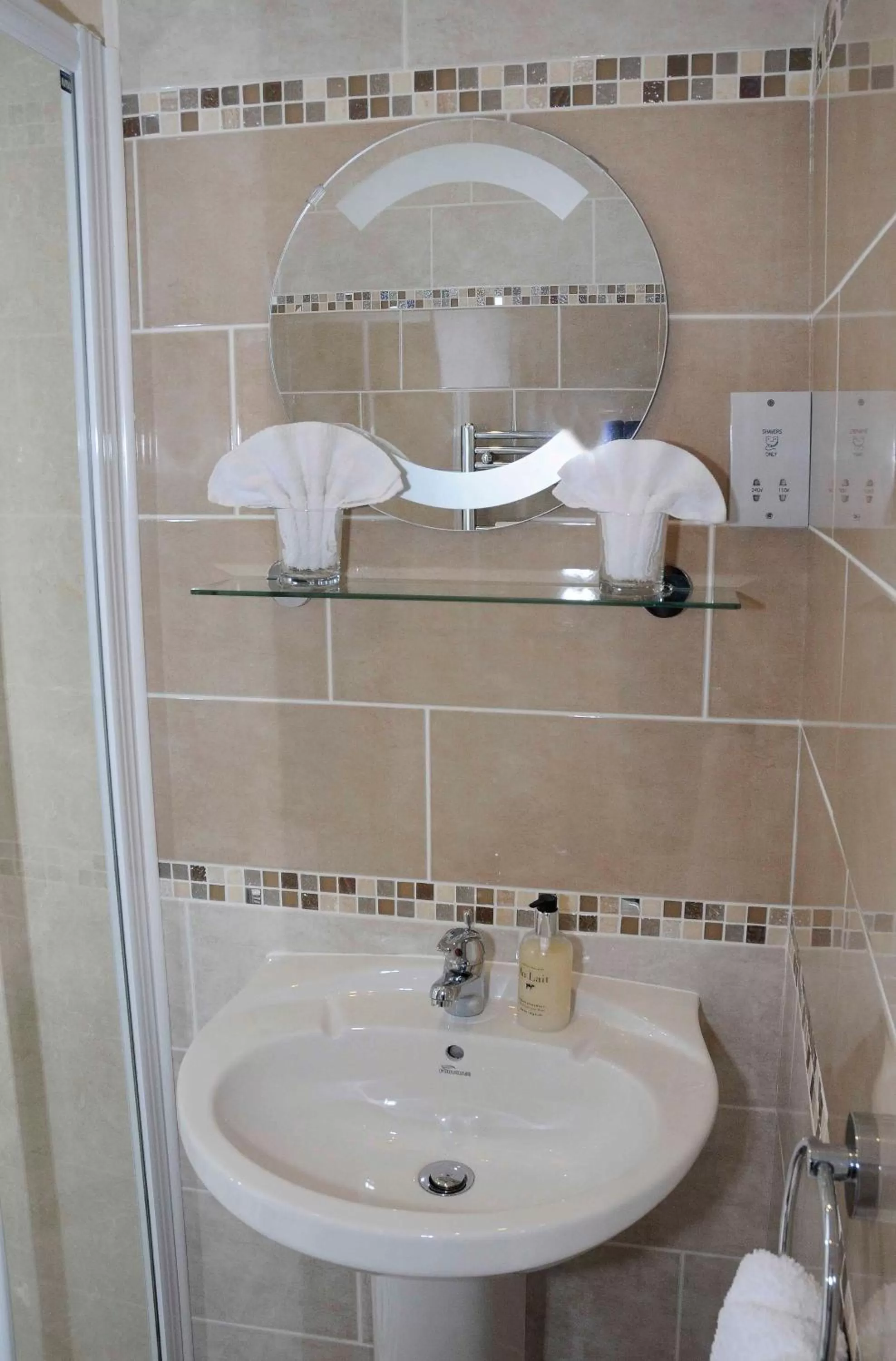 Bathroom in Douglas House