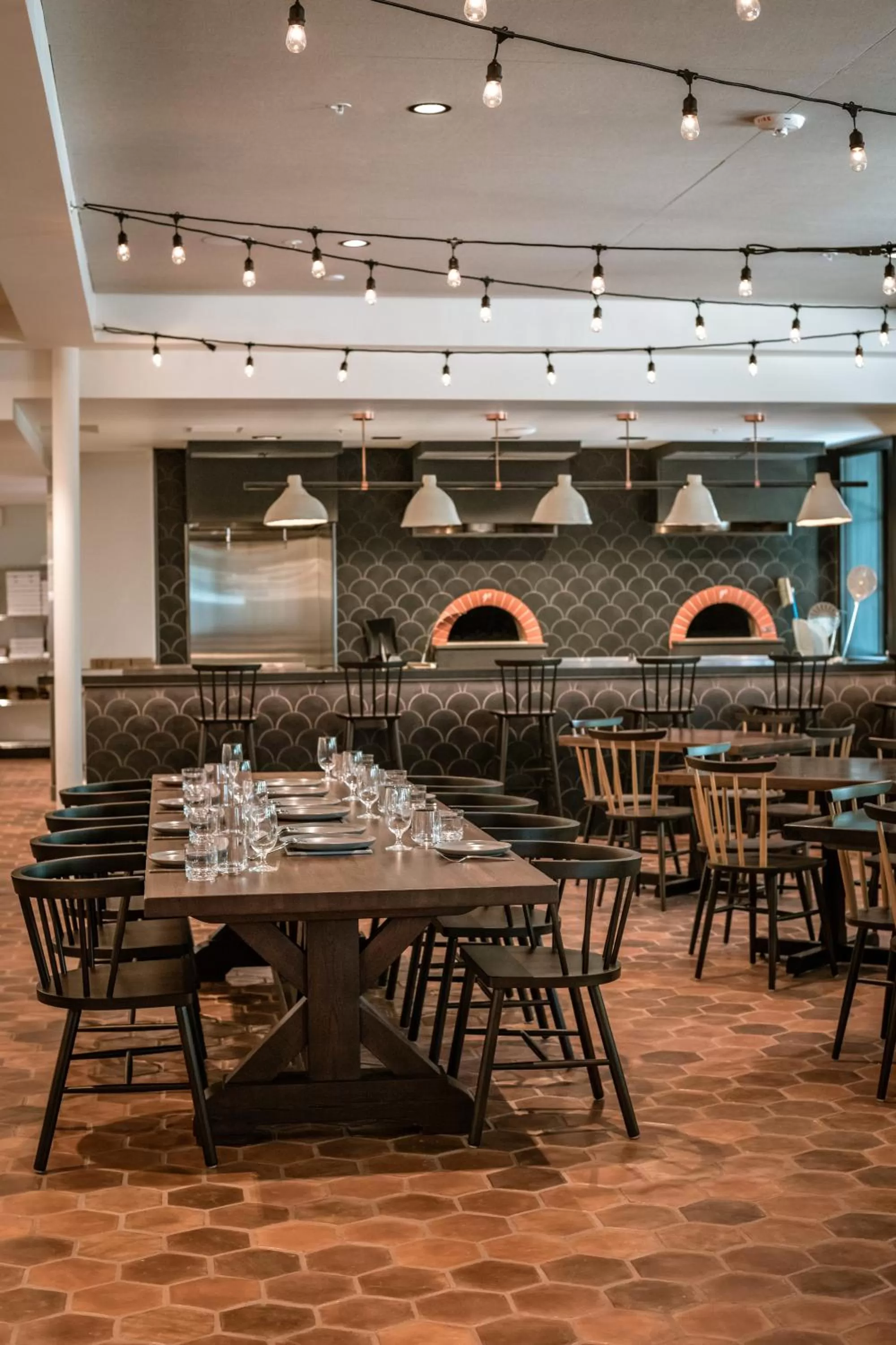 Restaurant/places to eat in Calistoga Motor Lodge and Spa