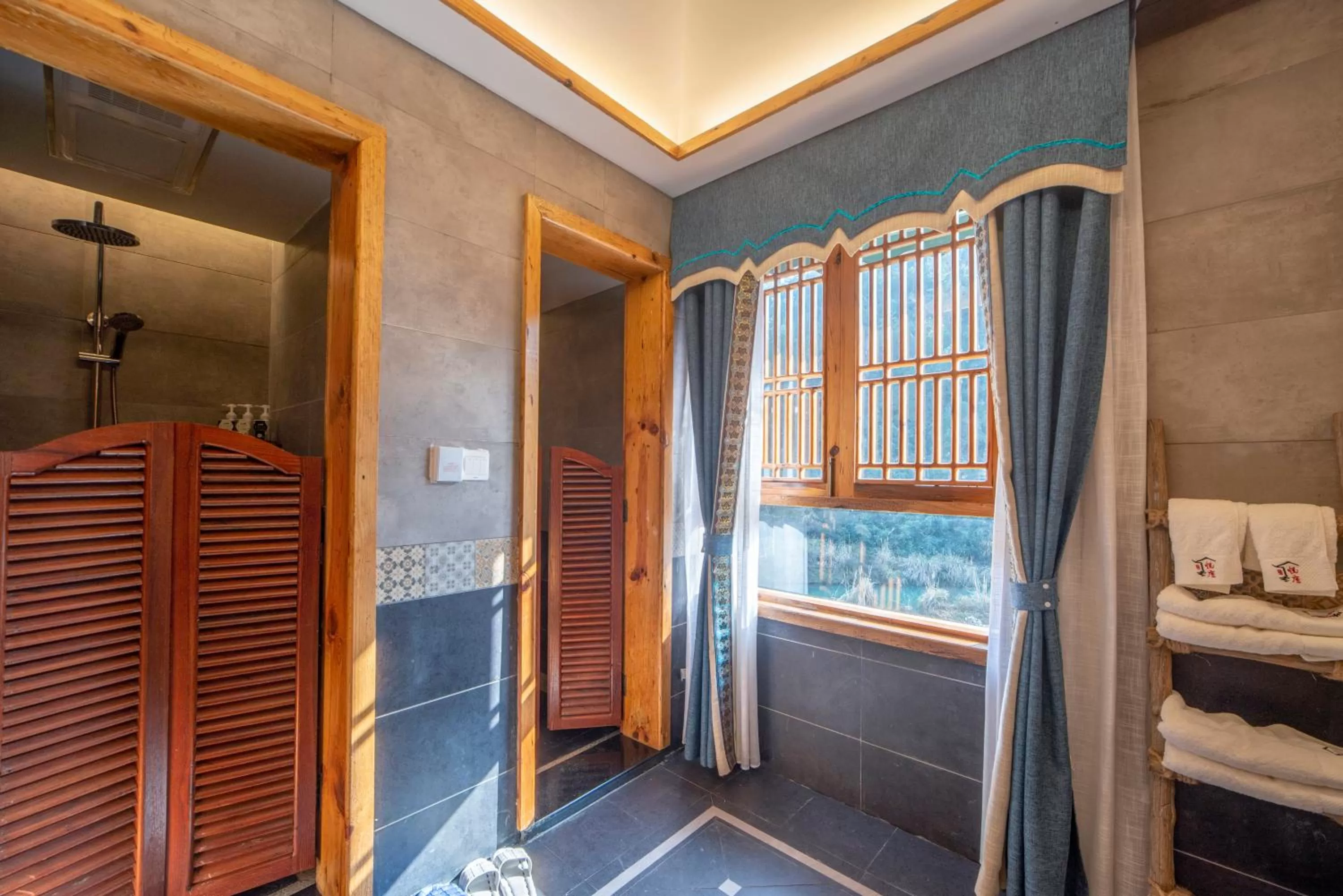 Bathroom in Yuelu Homestay
