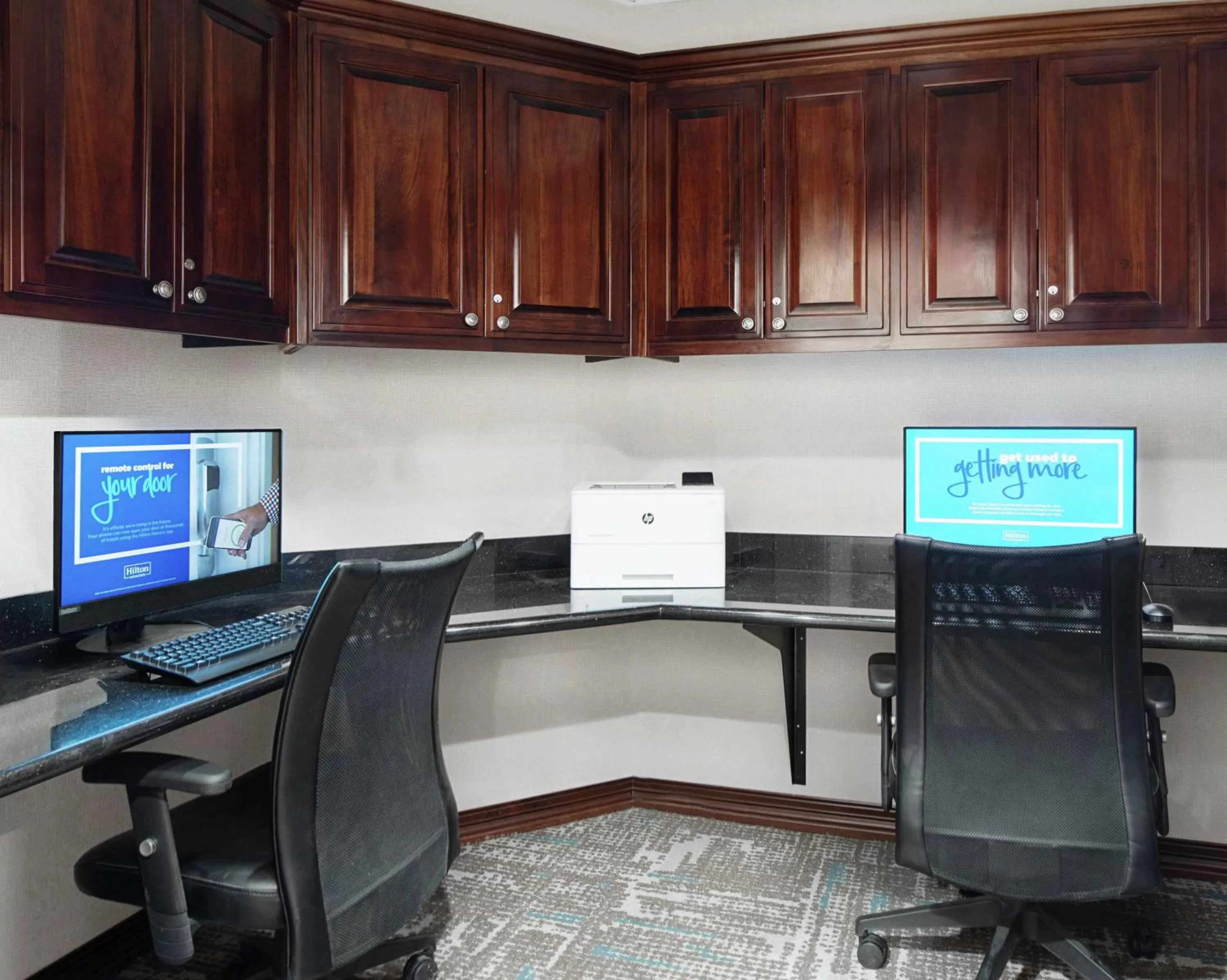 Business facilities in Hampton Inn & Suites Lubbock