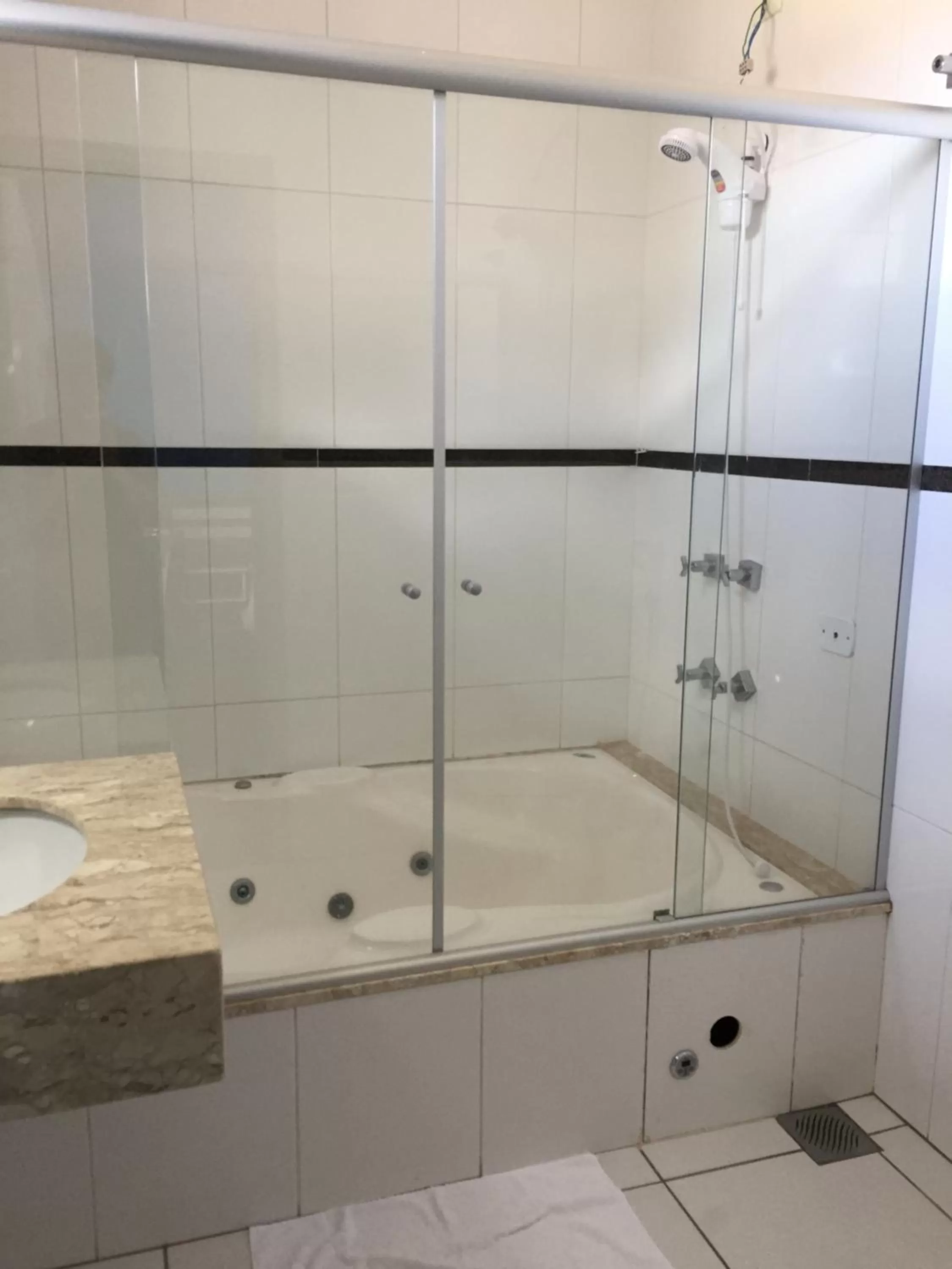 Bathroom in Ita Park Hotel