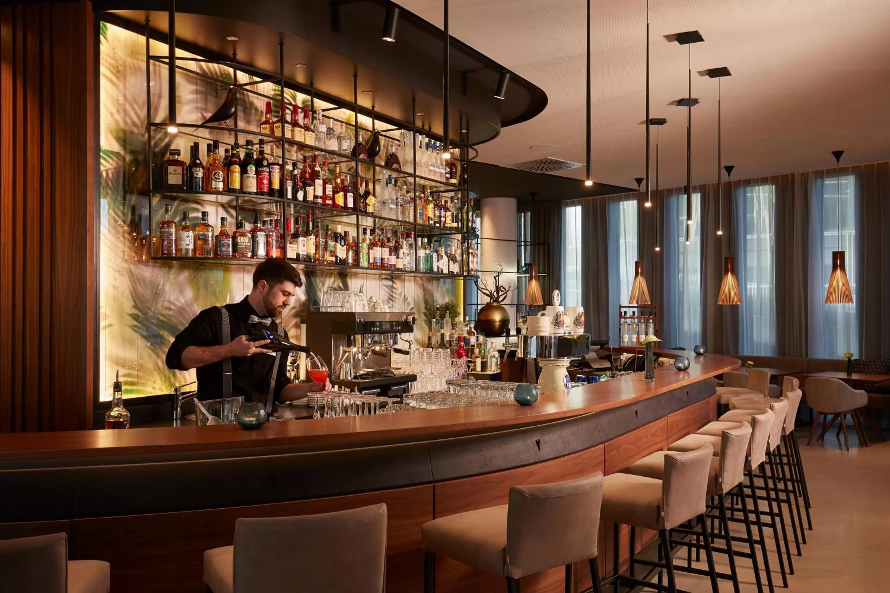 Lounge or bar in HYPERION Hotel München