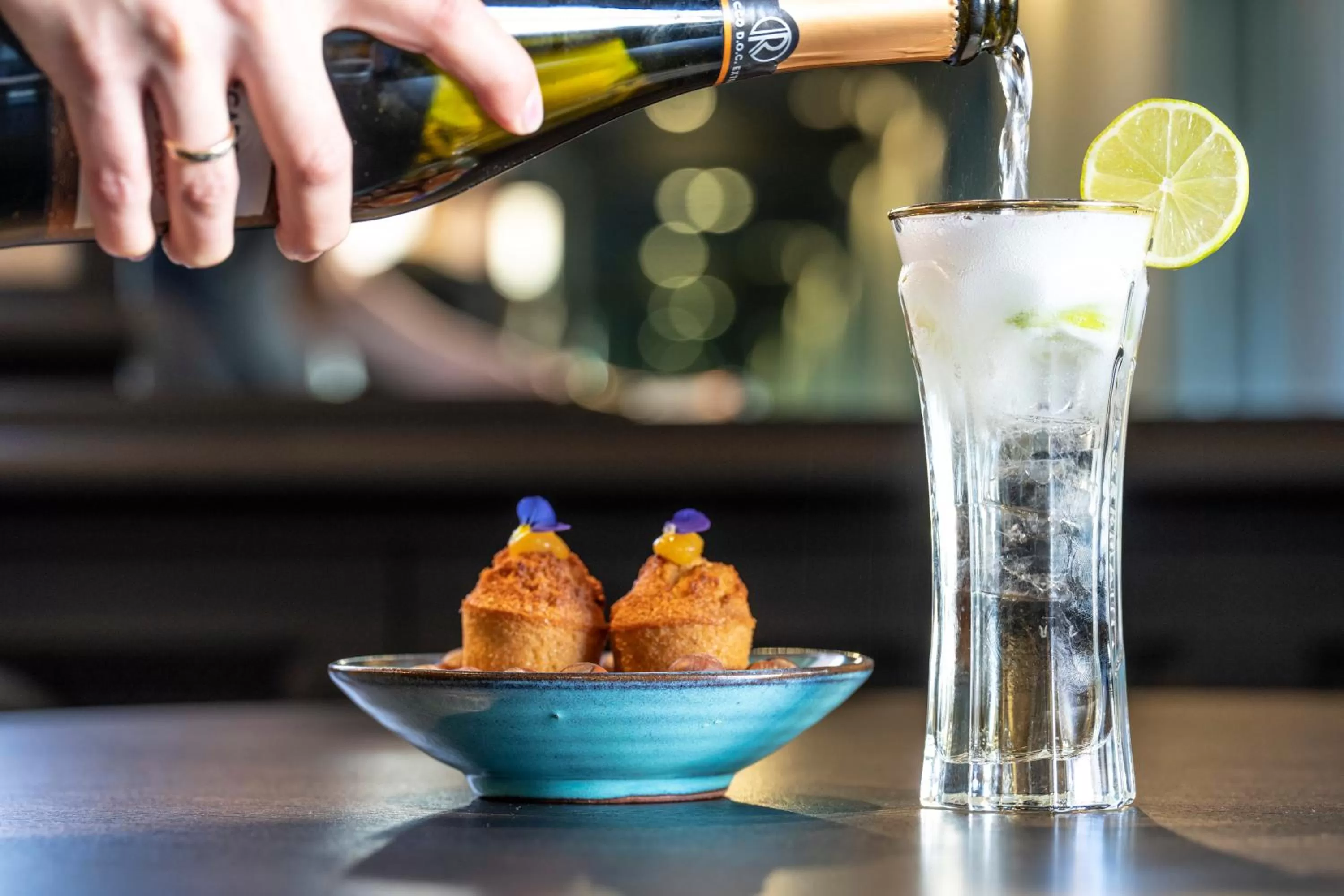 Lounge or bar in Hôtel Baud - Teritoria