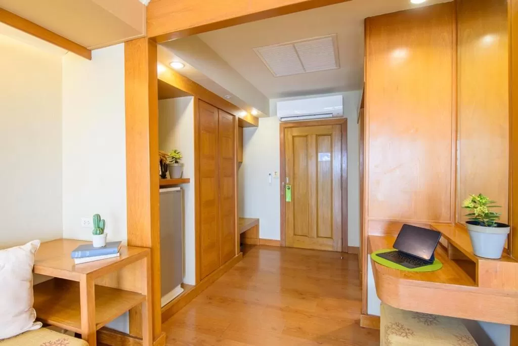 Property building in Veranda Lodge