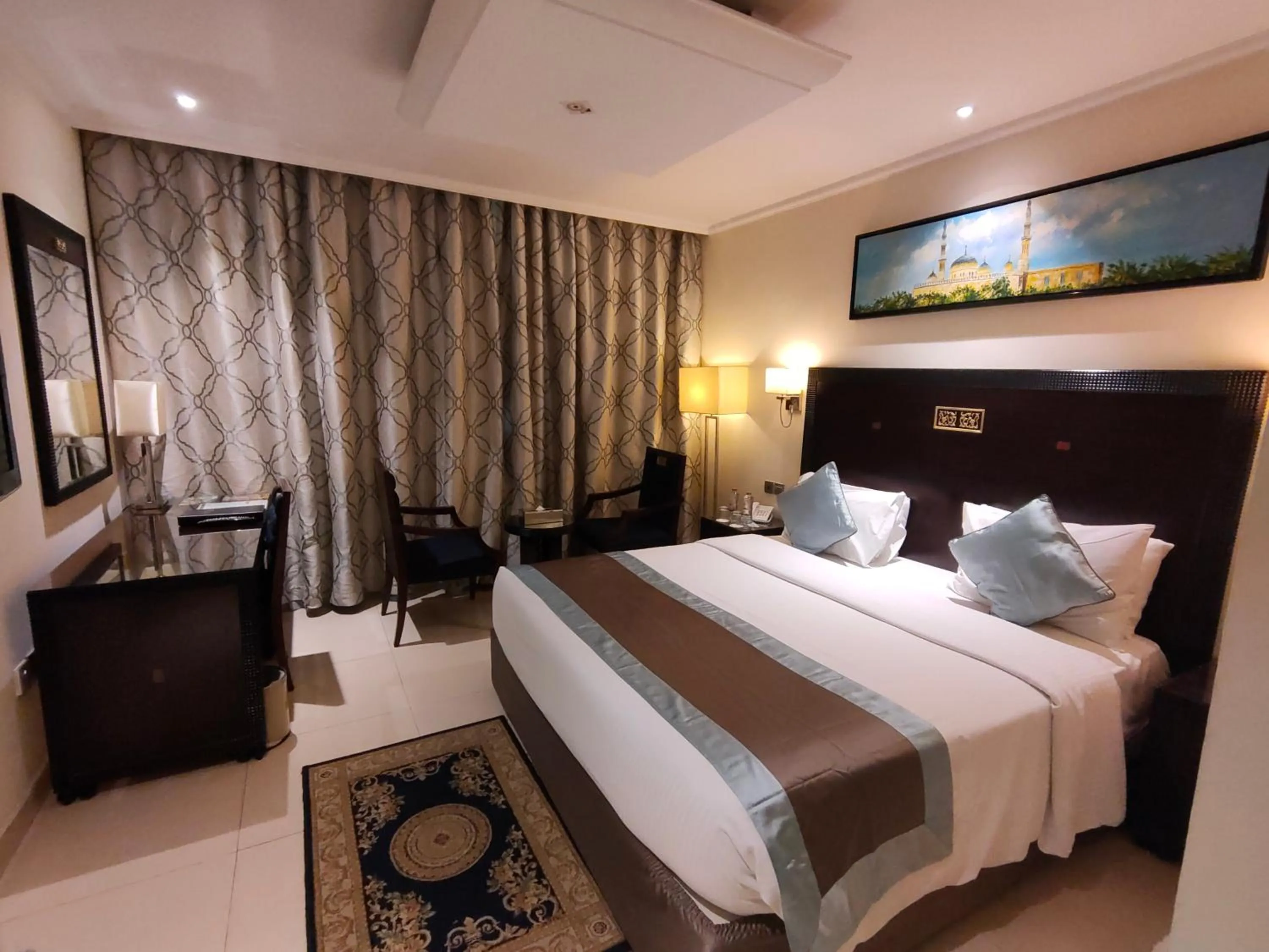 Photo of the whole room, Bed in Smana Hotel Al Raffa