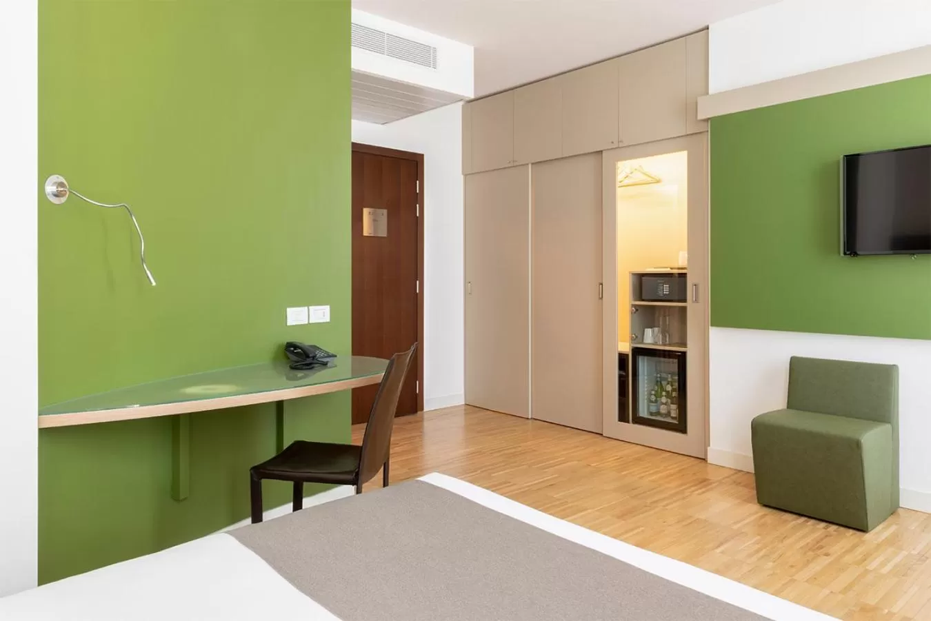 Bedroom in GHV Hotel