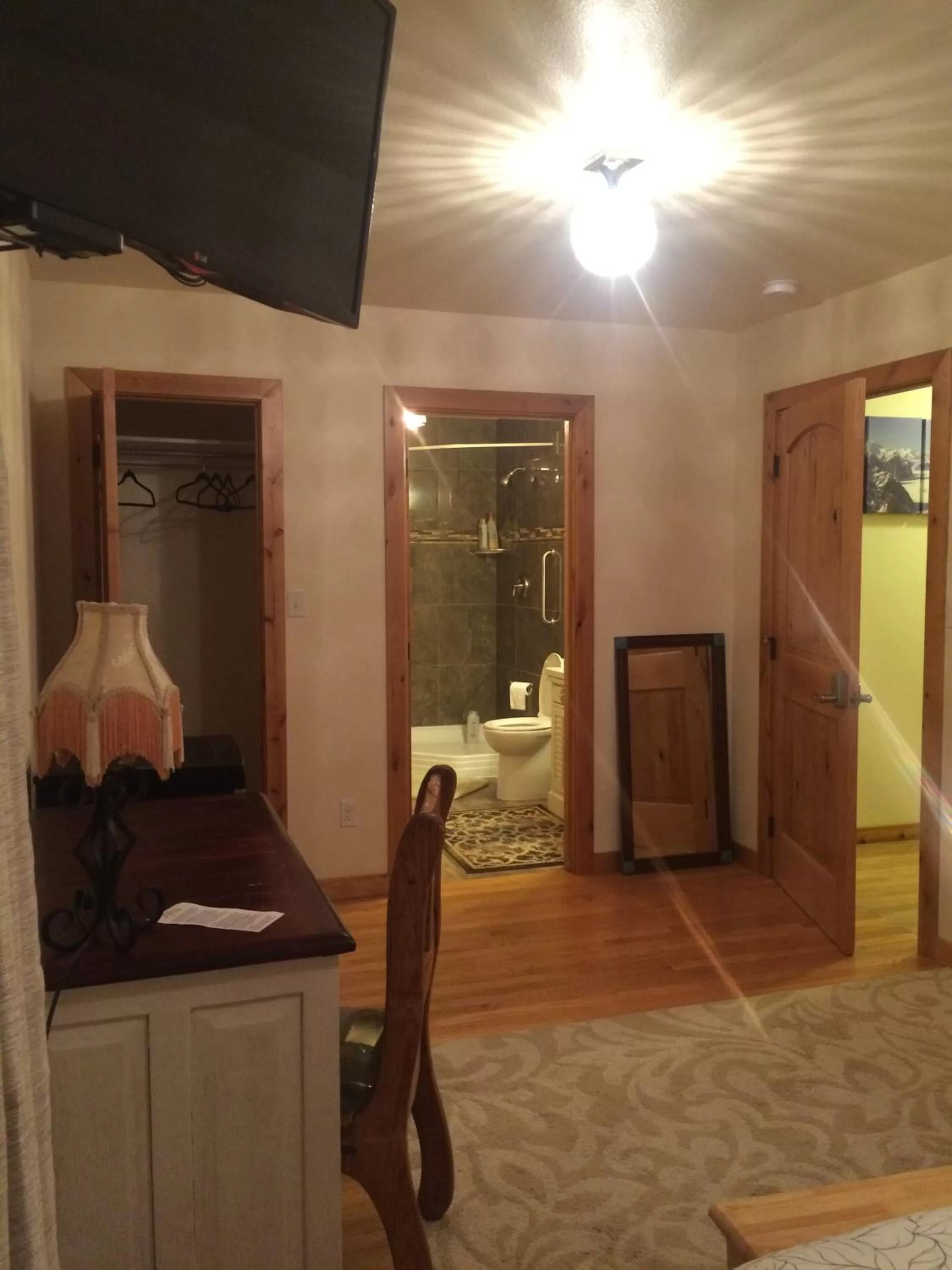 Bedroom in Fishhook Sunrise B&B