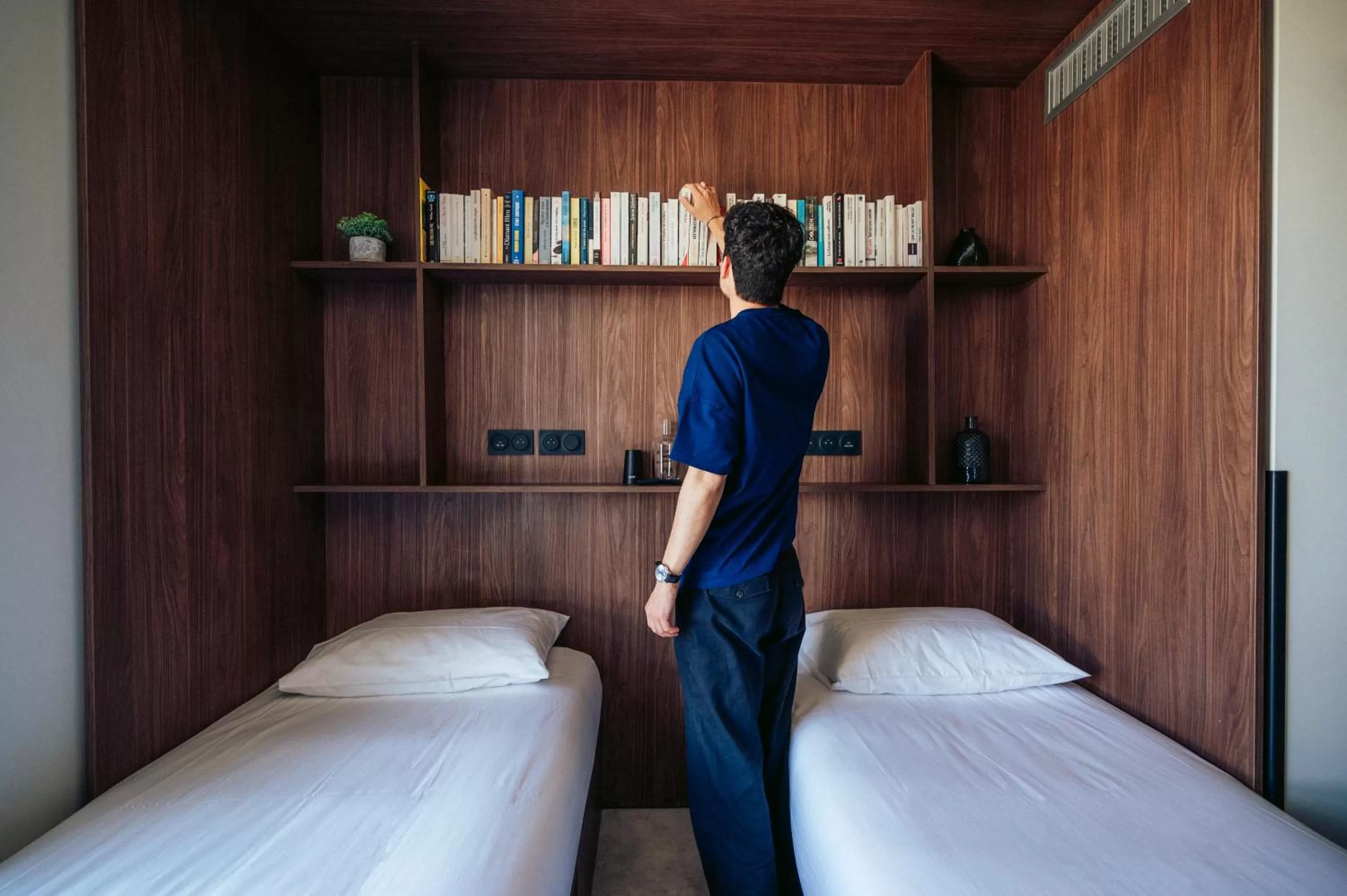 Bed in JOST Hotel Montpellier Centre St Roch