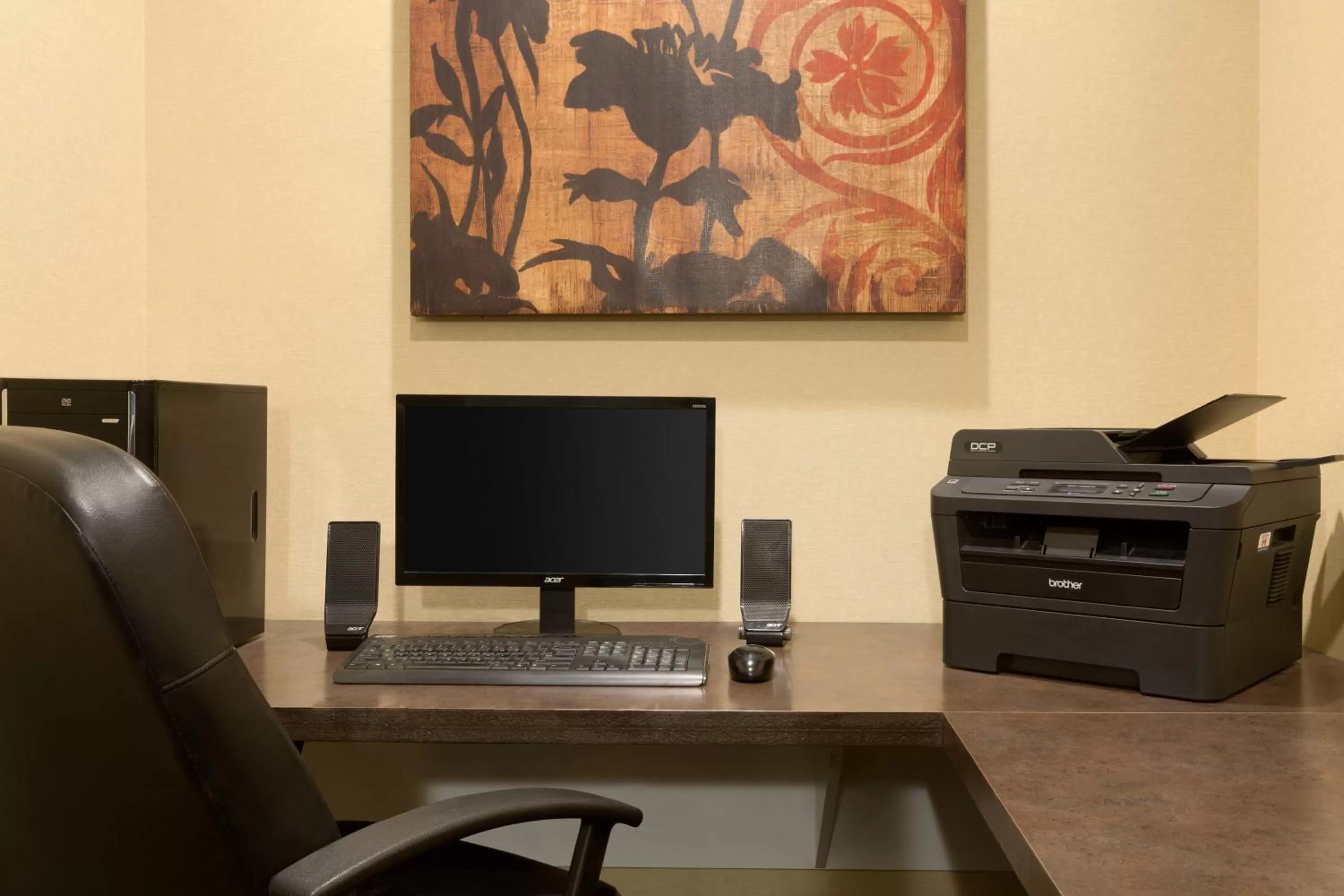 Business facilities in Days Inn by Wyndham Innisfail