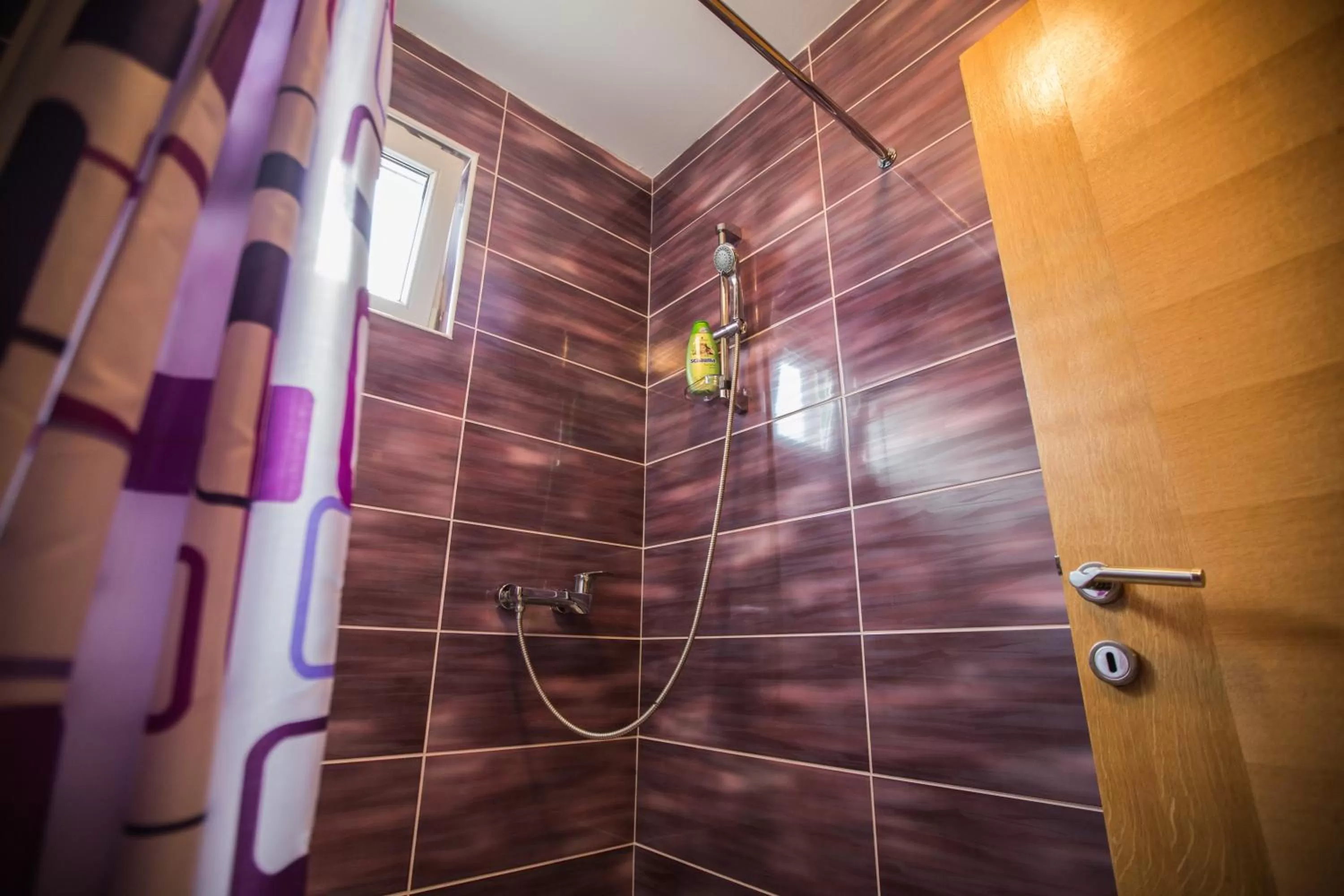 Shower, Bathroom in Motel Aura