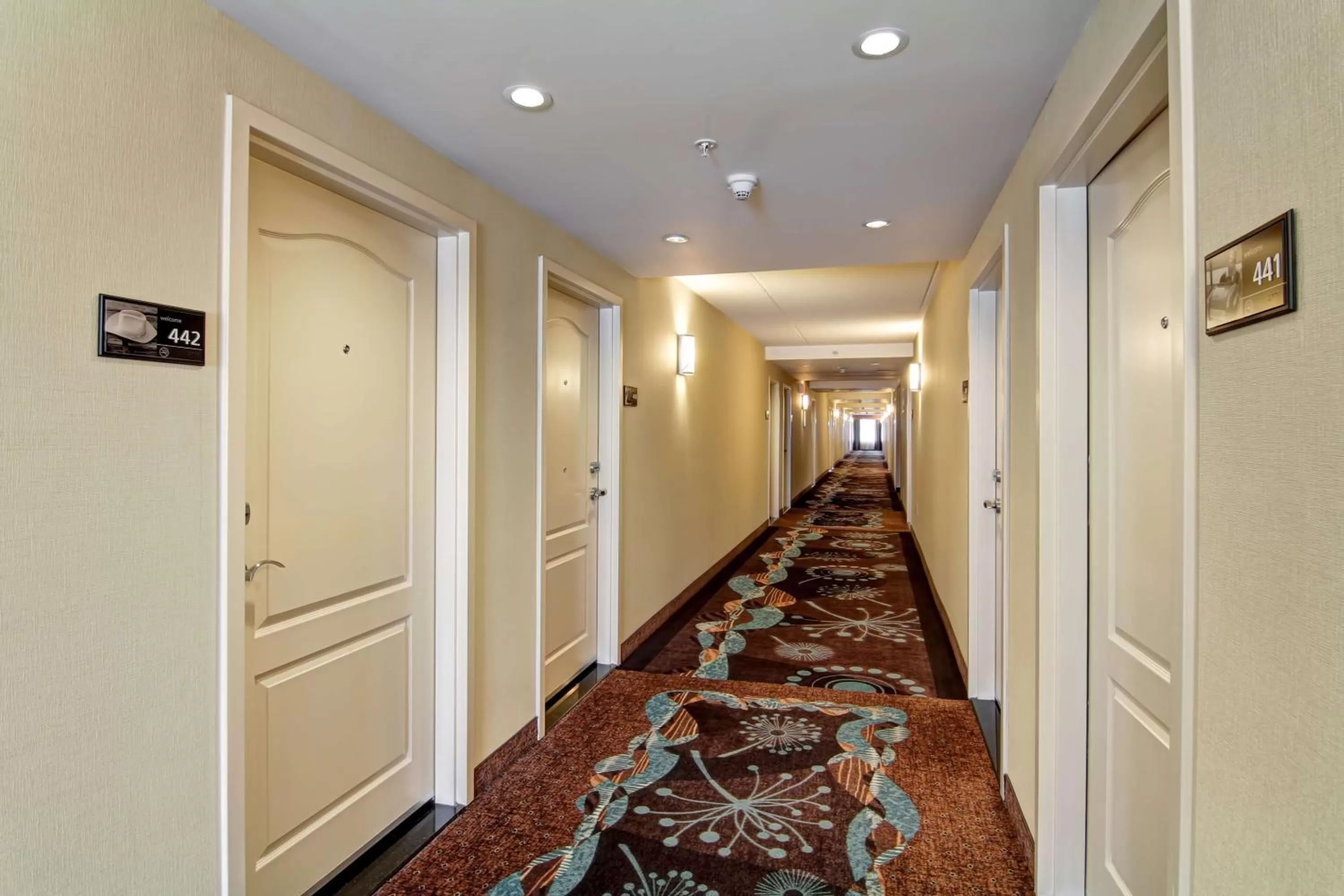 Lobby or reception in Hampton Inn by Hilton Toronto Airport Corporate Centre