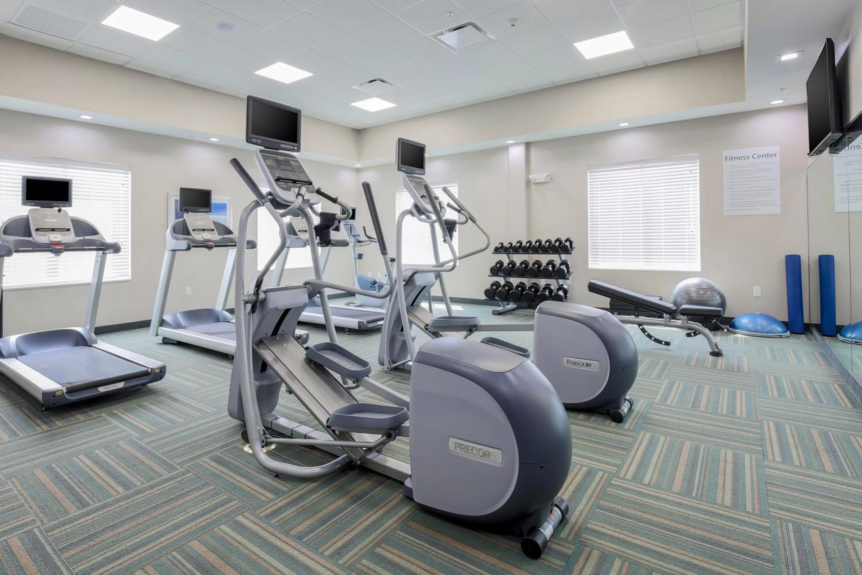 Spa and wellness centre/facilities in Holiday Inn Express & Suites Houston - Hobby Airport Area by IHG