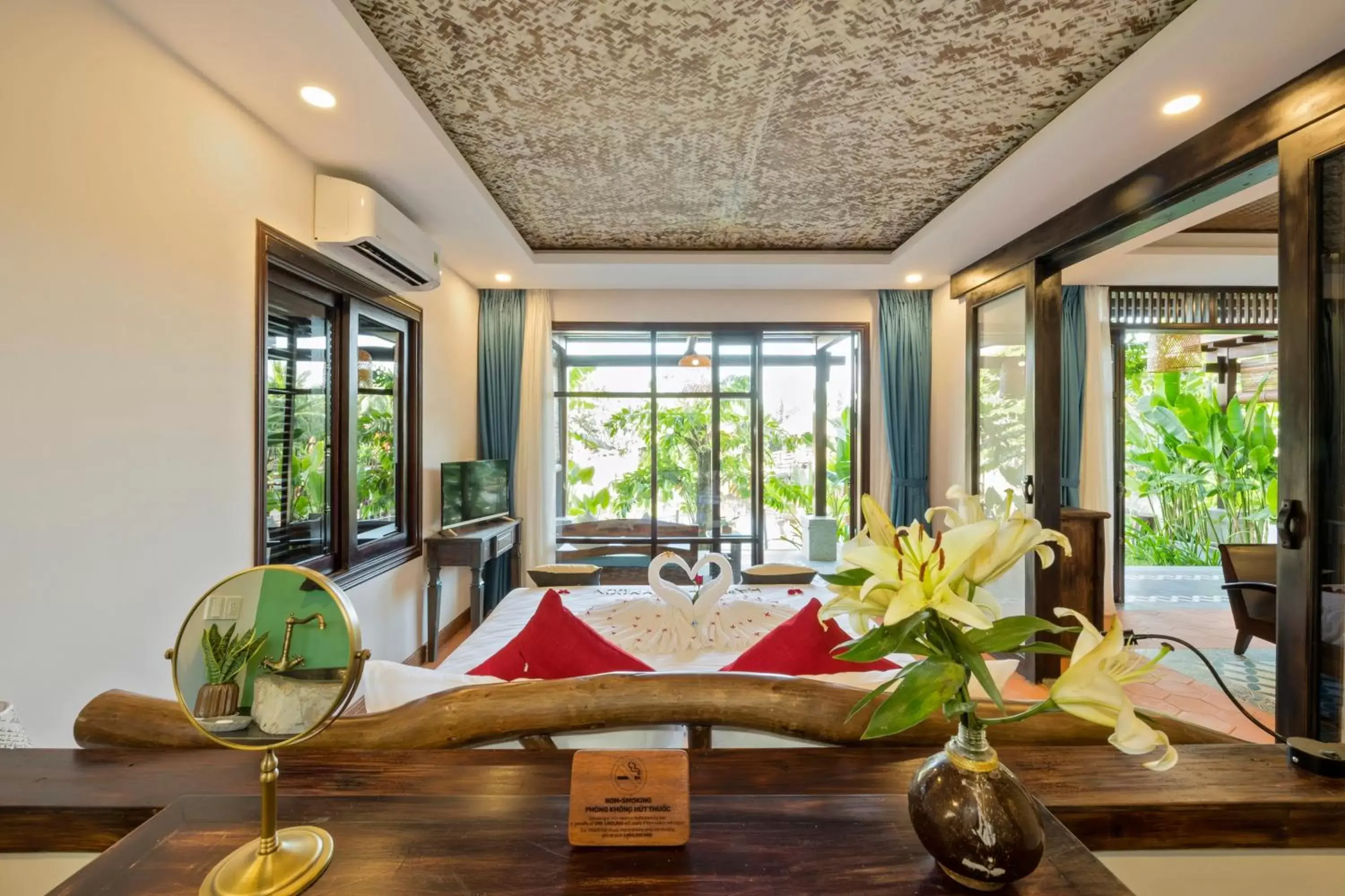 Executive Suite in Zest Resort & Spa Hoi An Executive Suite in Zest Resort & Spa Hoi An