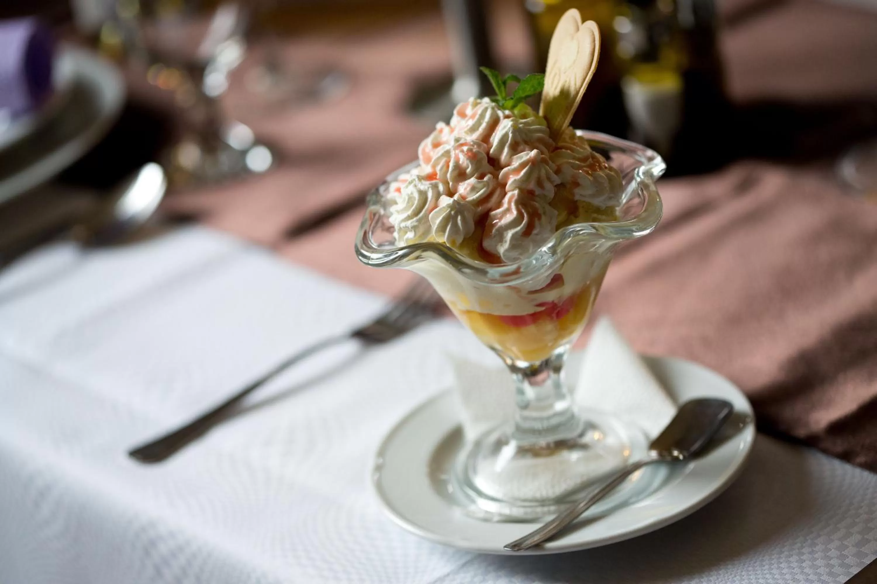 Food, Restaurant/Places to Eat in Körös Panzió és Étterem