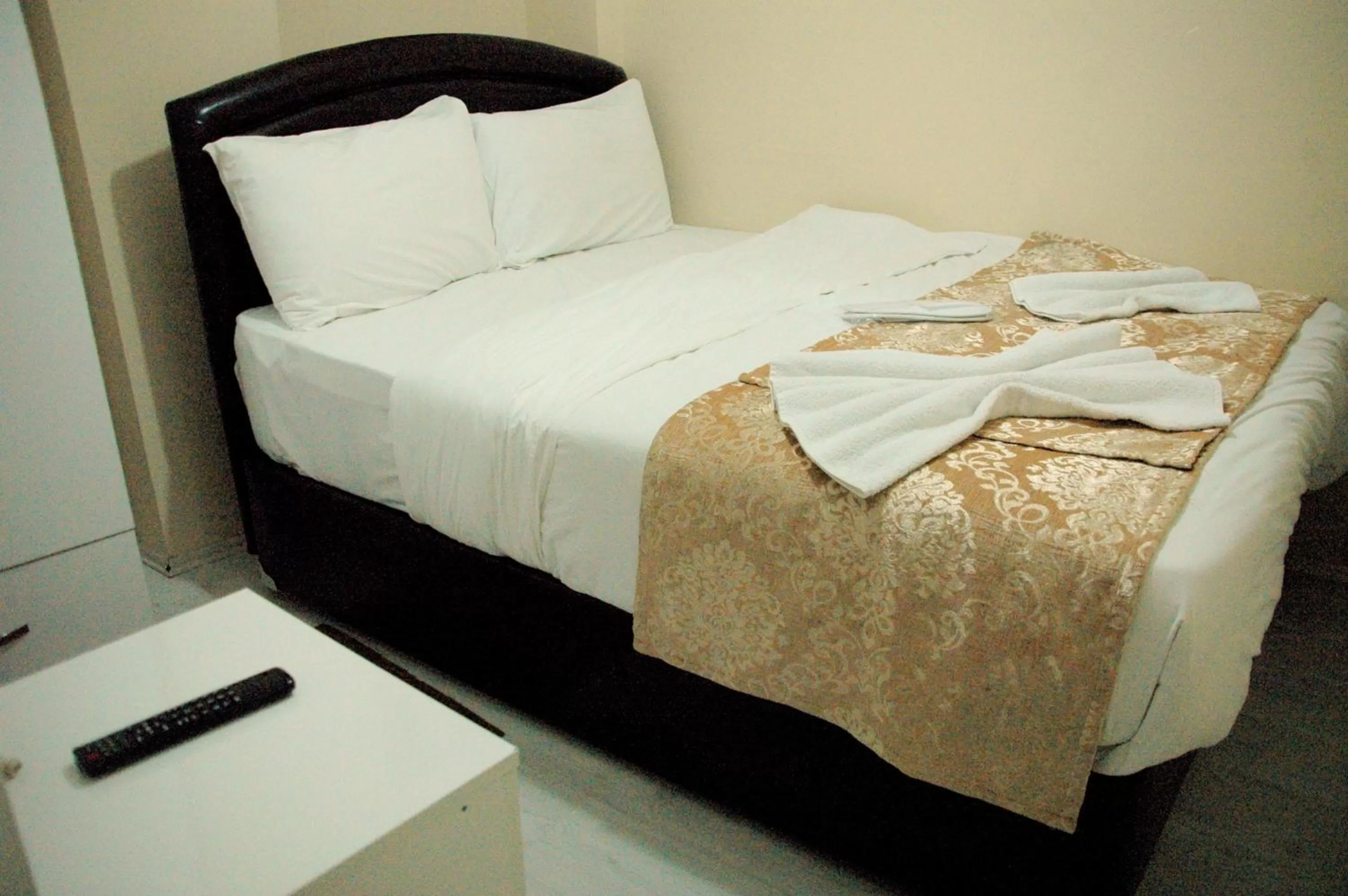 Decorative detail, Bed in Tolga Hotel