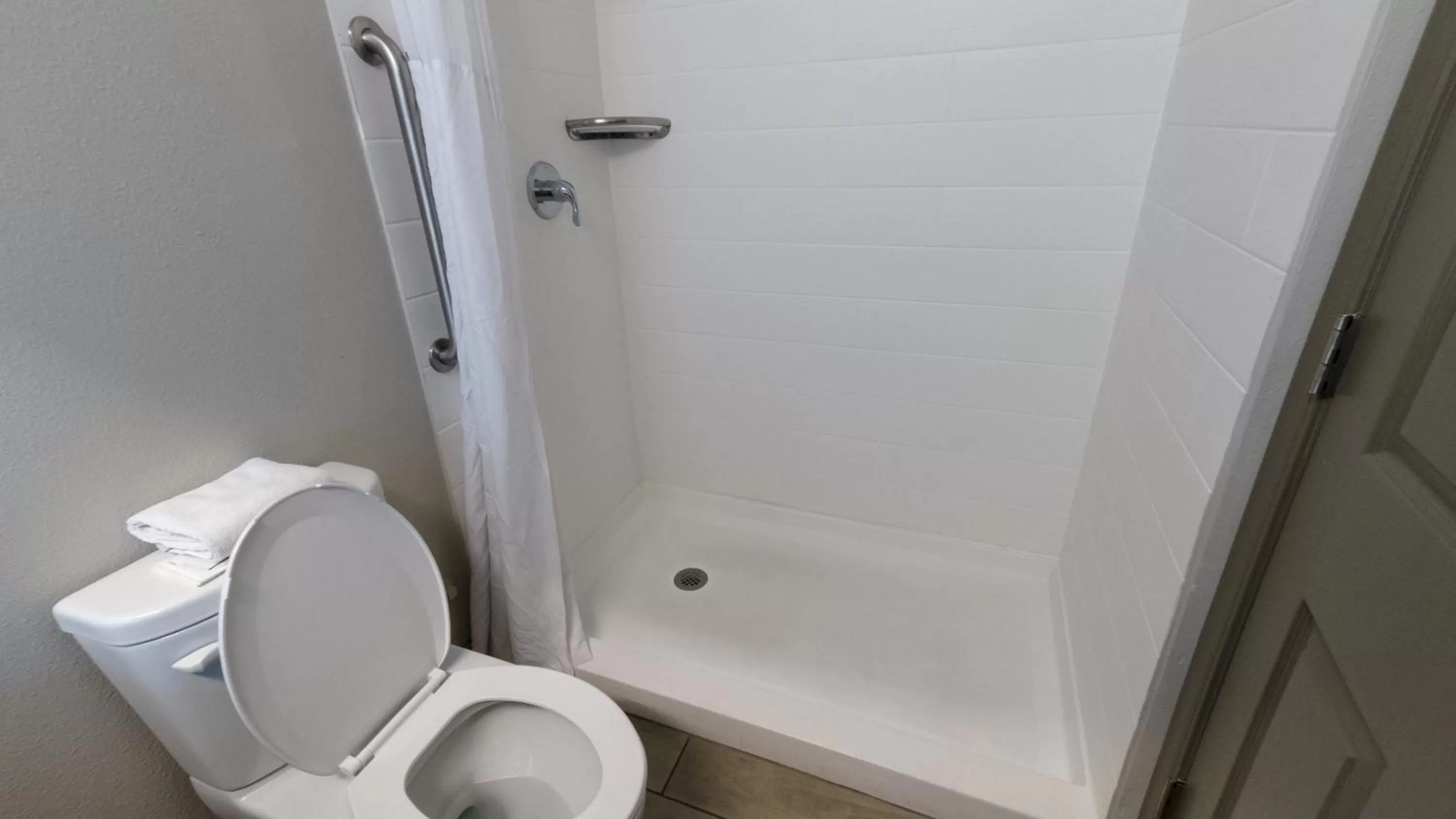 Bathroom in Super 8 by Wyndham Santa Cruz Beach