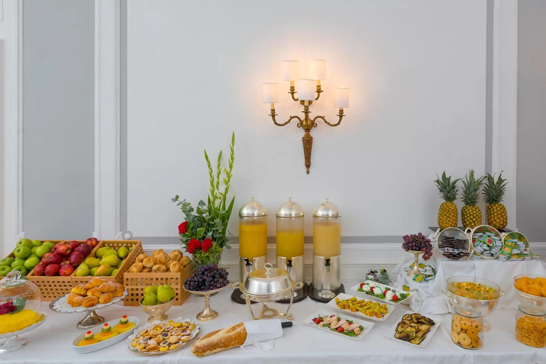 Restaurant/places to eat in Bettoja Hotel Massimo d'Azeglio