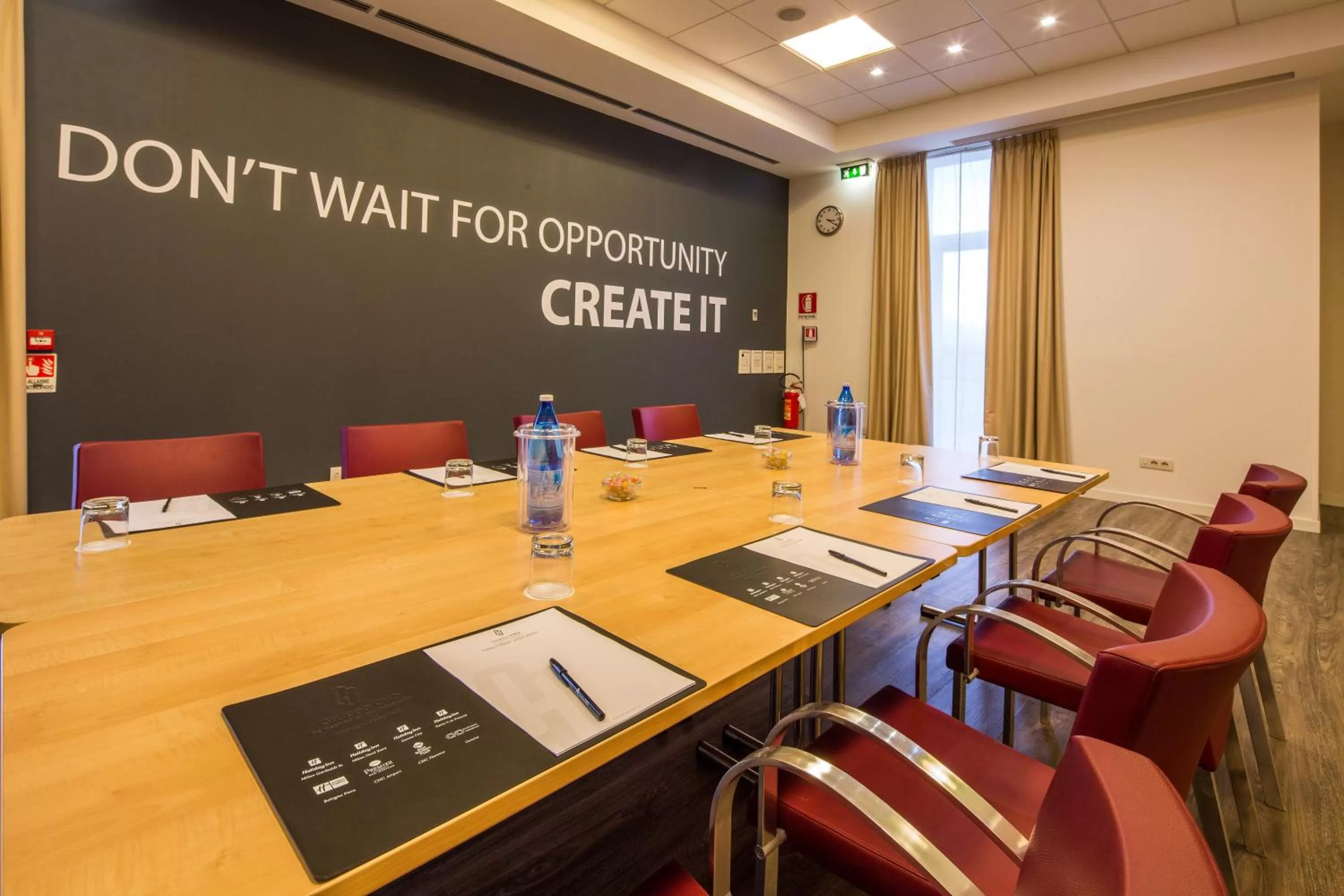 Meeting/conference room in Holiday Inn Bologna - Fiera by IHG