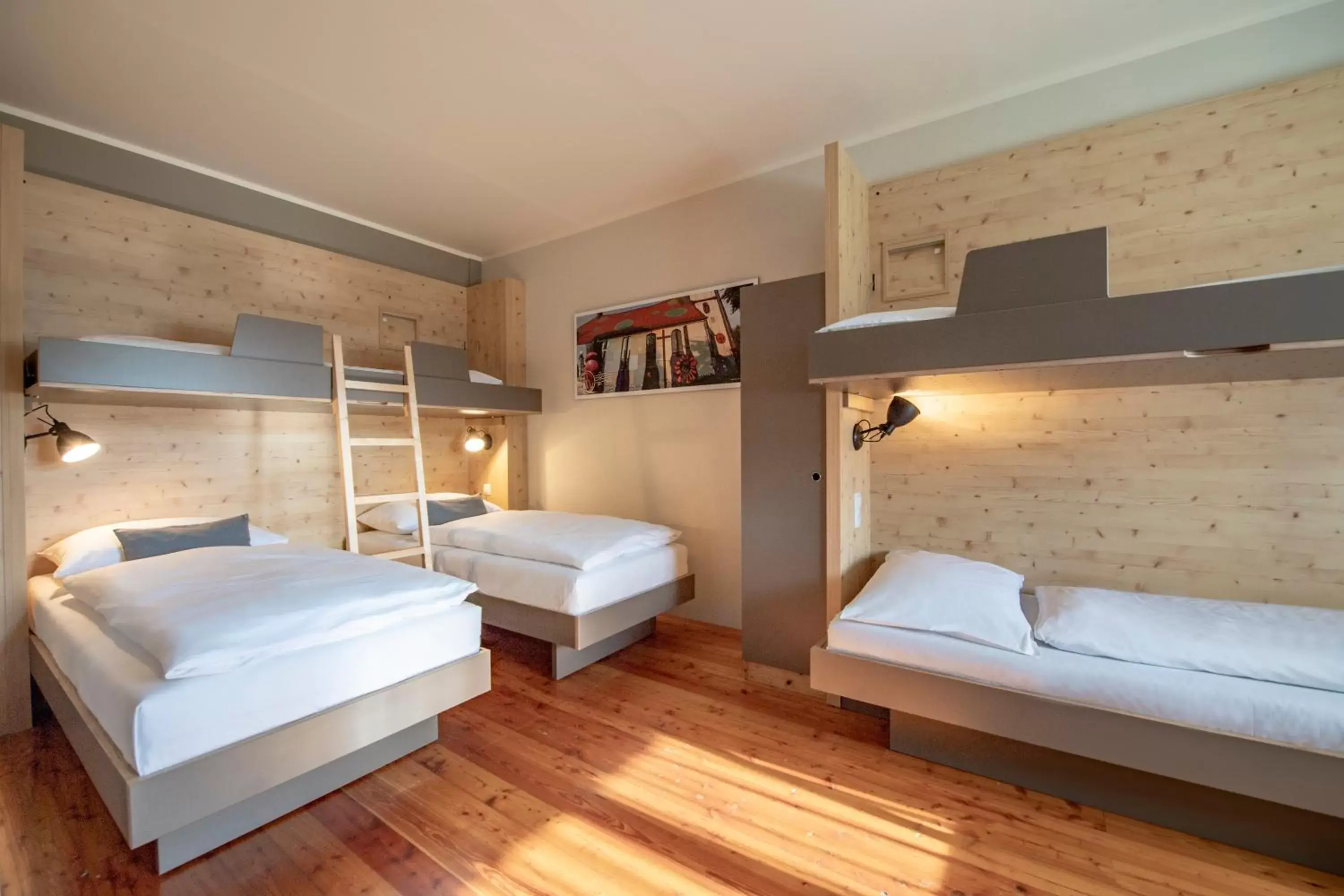 Comfort Quintuple Room in JUFA Hotel Lipizzanerheimat Comfort Quintuple Room in JUFA Hotel Lipizzanerheimat