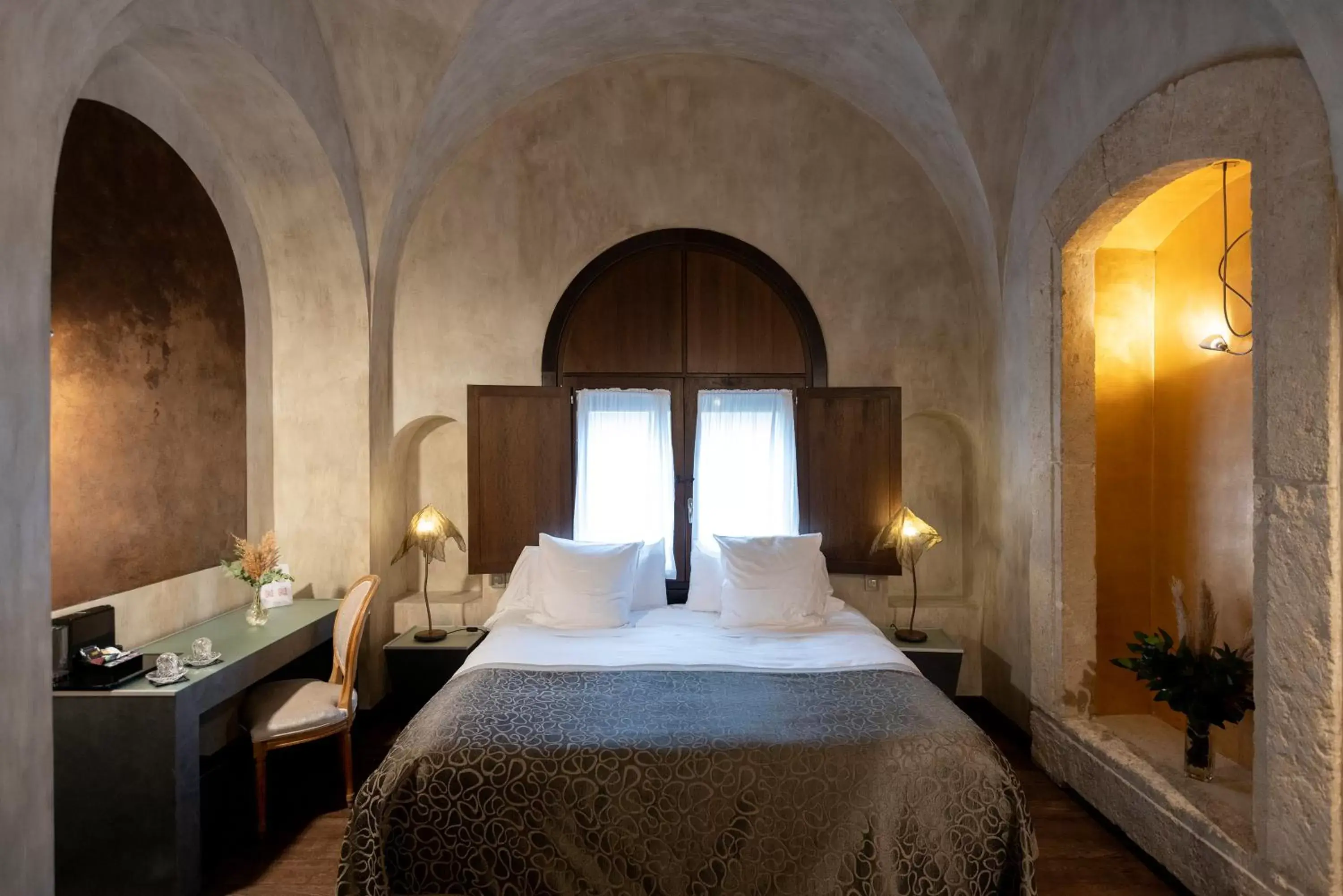 Deluxe Room in Hospes Palacio del Bailio, a Member of Design Hotels Deluxe Room in Hospes Palacio del Bailio, a Member of Design Hotels