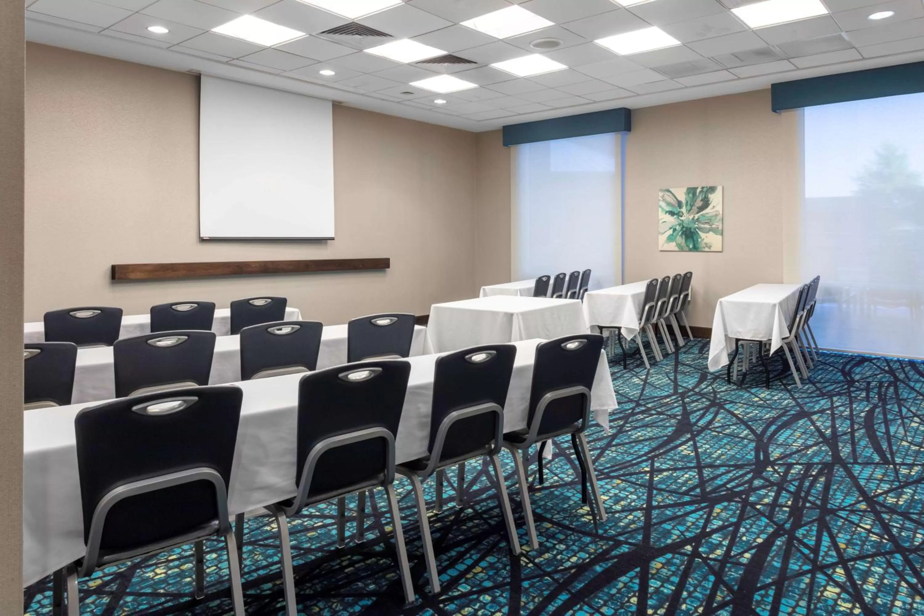 Meeting/conference room in Homewood Suites by Hilton Phoenix Airport South