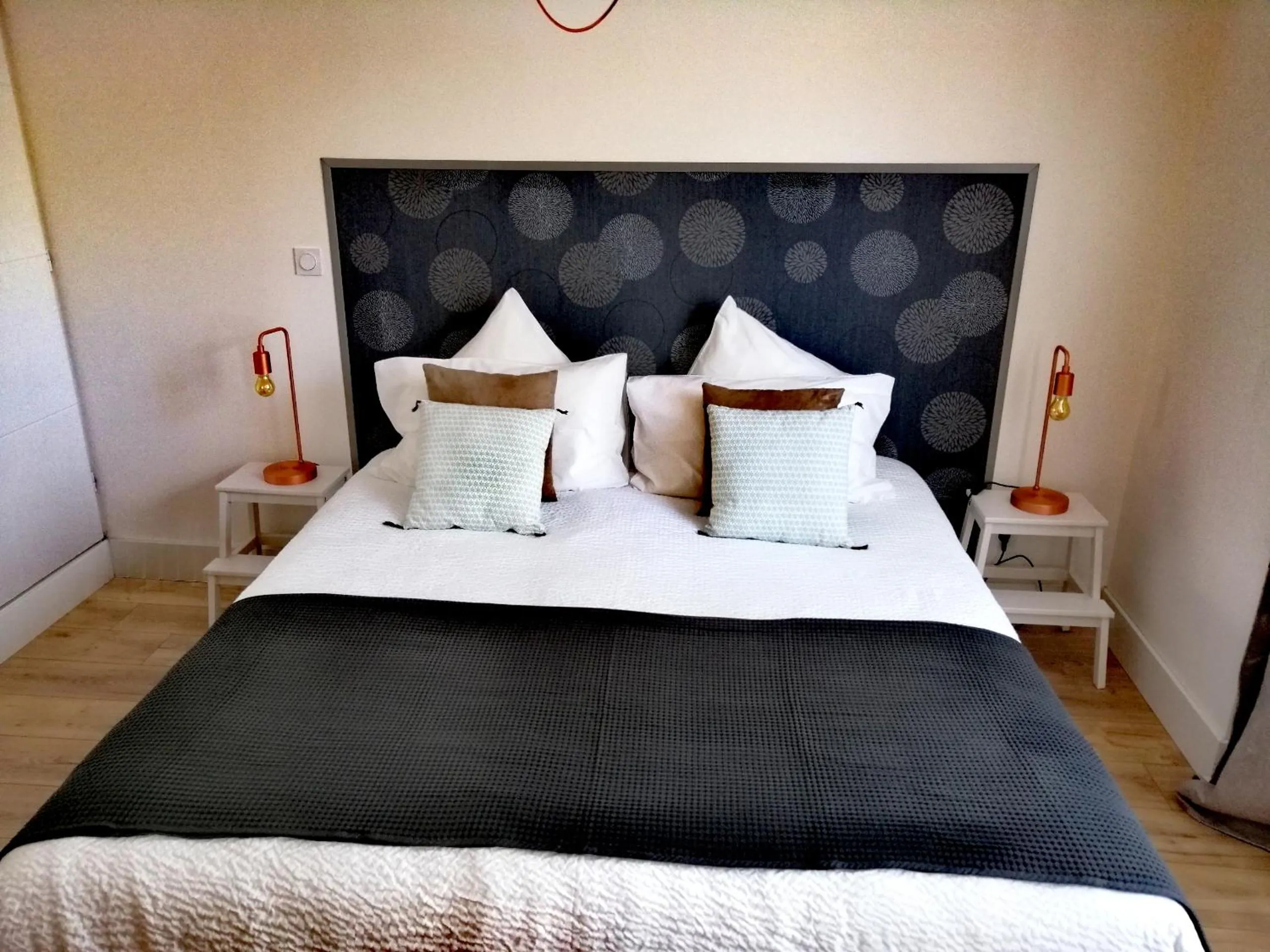 Bedroom, Bed in La Maison Grivolas Appartements et Maison d'hôtes