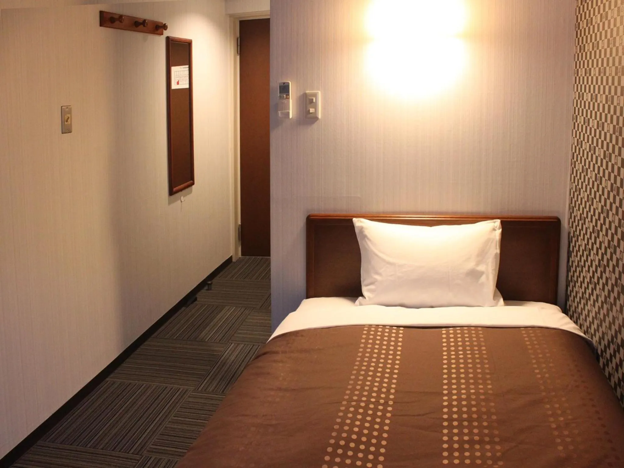 Photo of the whole room, Bed in HOTEL LiVEMAX BUDGET Tokyo Hamura Ekimae