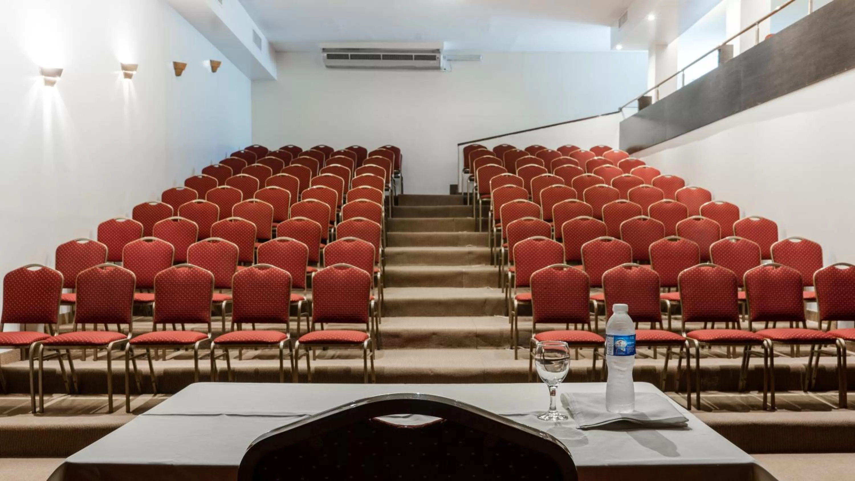 Meeting/conference room in Hotel Metropol