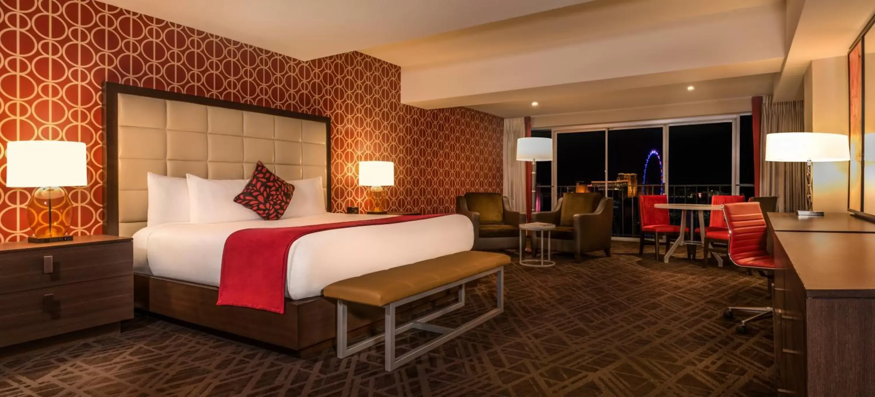 Resort Studio Suite King High Roller View Non-Smoking in Horseshoe Las Vegas Resort Studio Suite King High Roller View Non-Smoking in Horseshoe Las Vegas