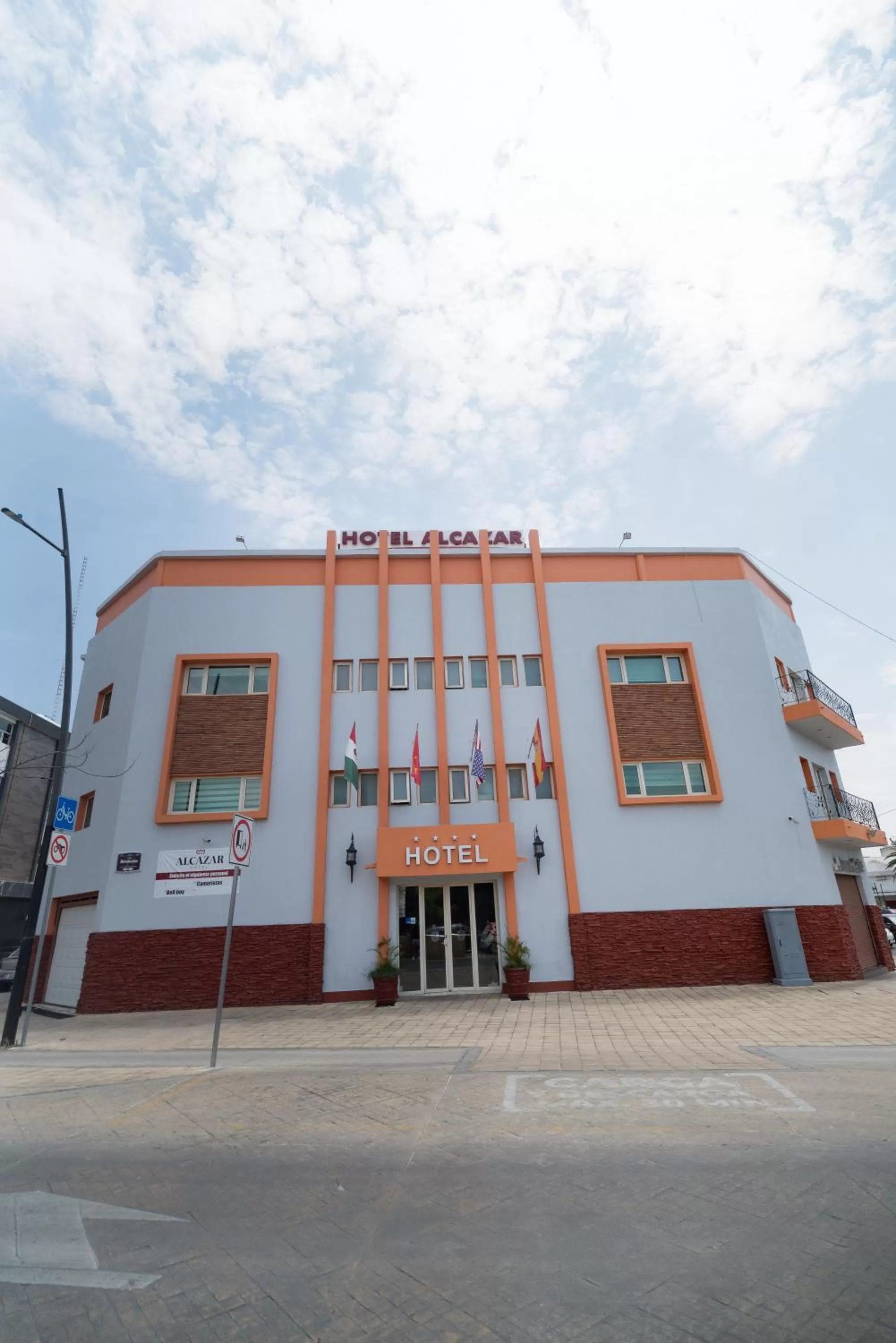 Property building in Hotel Alcazar - Guadalajara Centro Historico