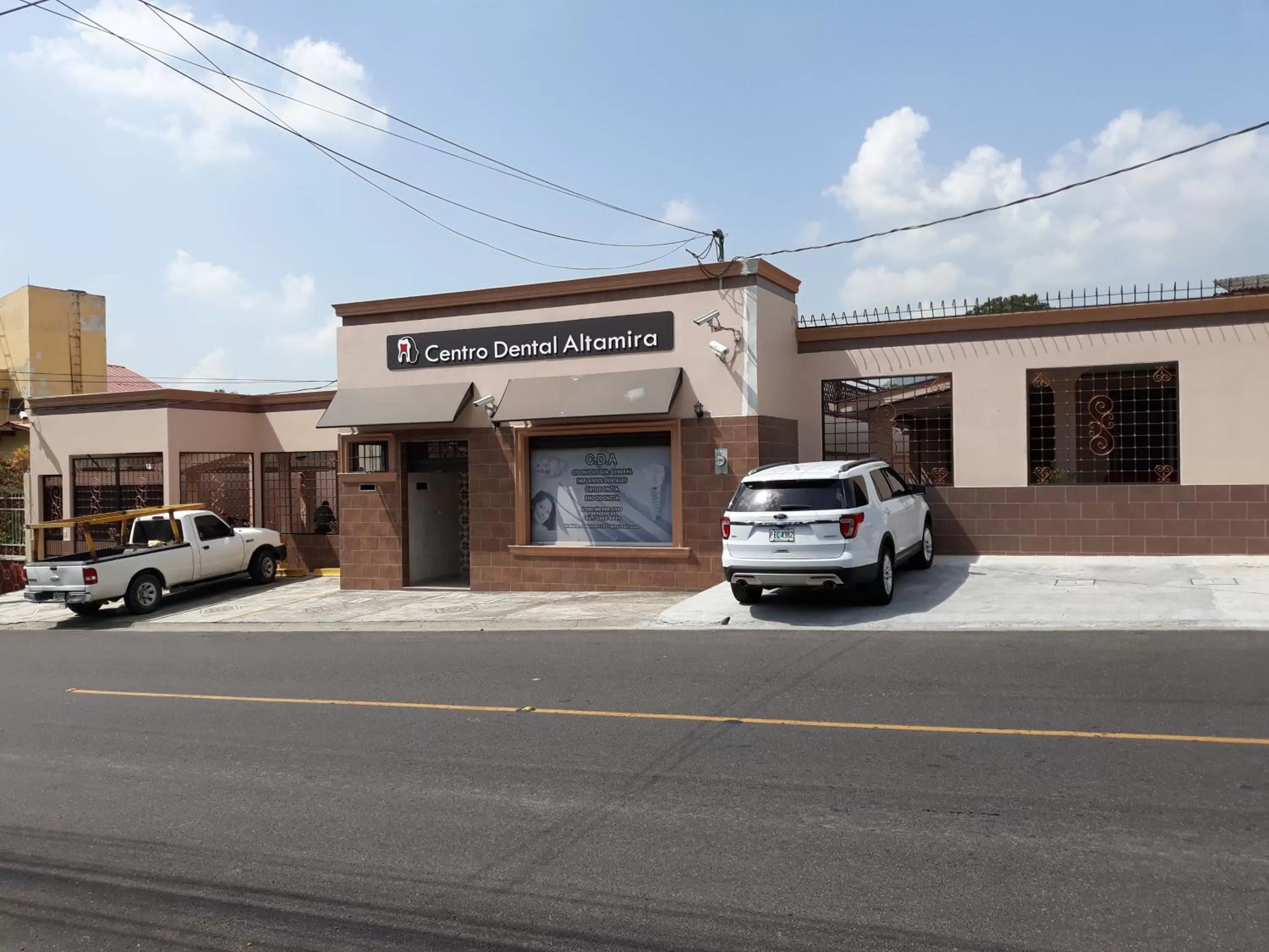 Neighbourhood, Property Building in Casa Altamira