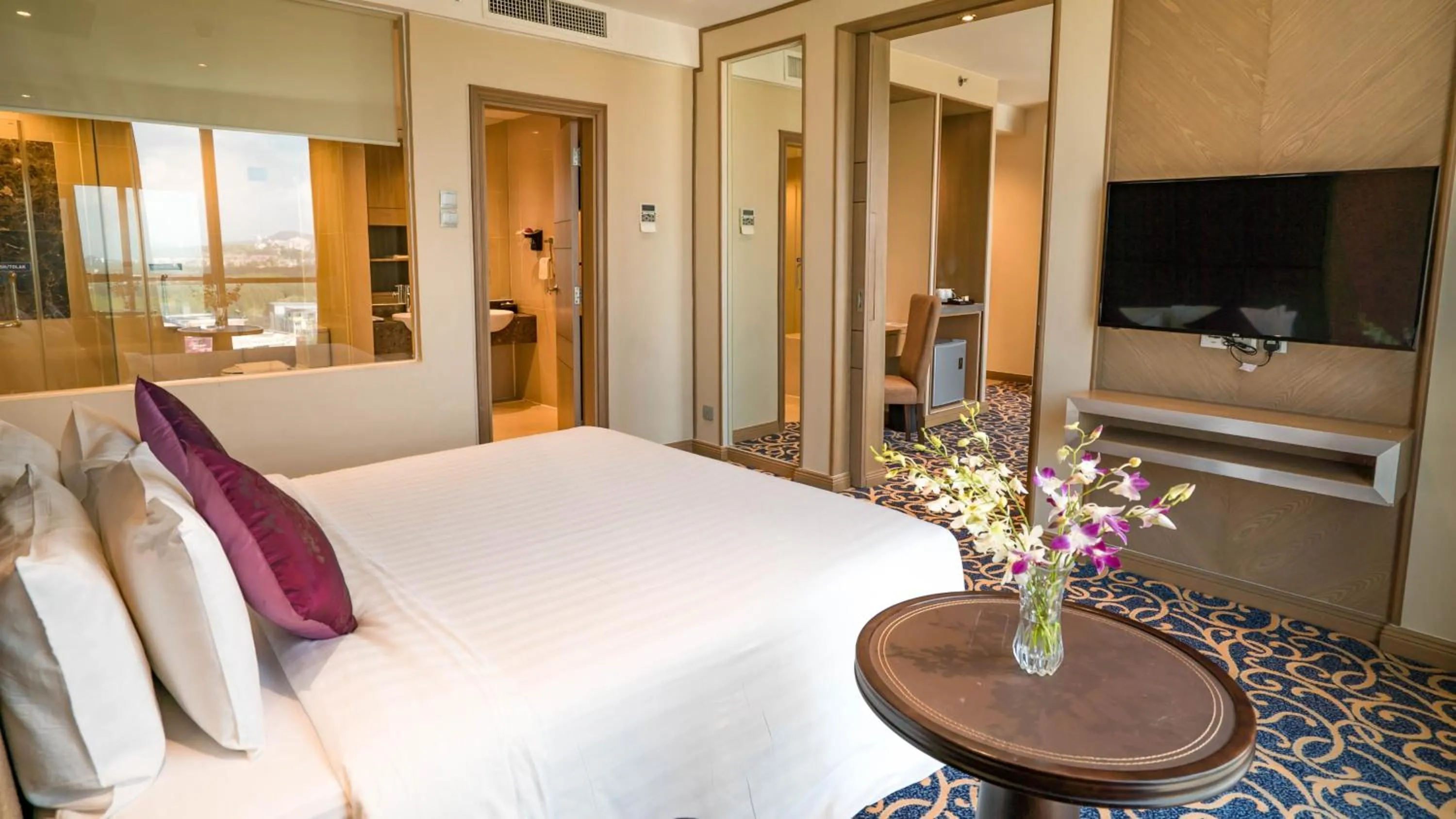 Bed in The Klagan Regency 1Borneo