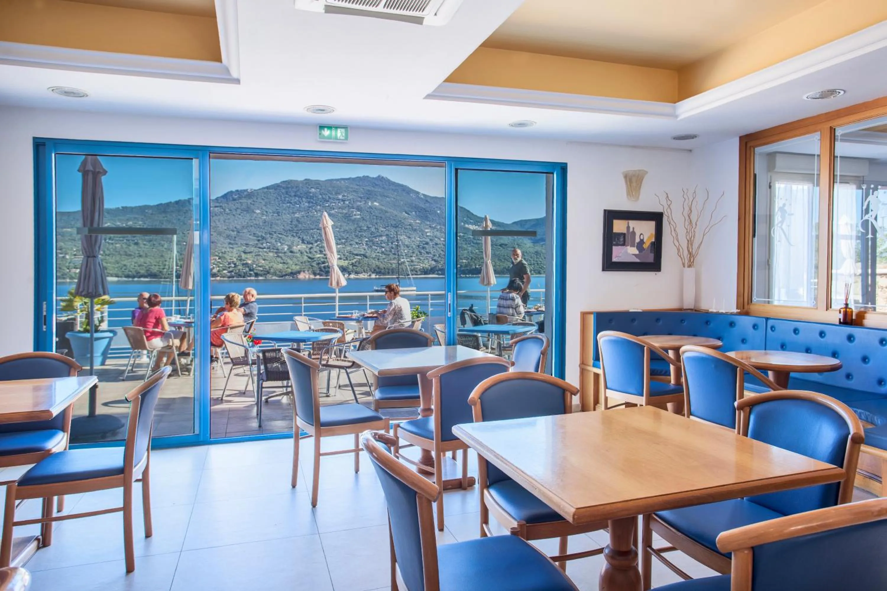 Property building in Le Neptune & Spa