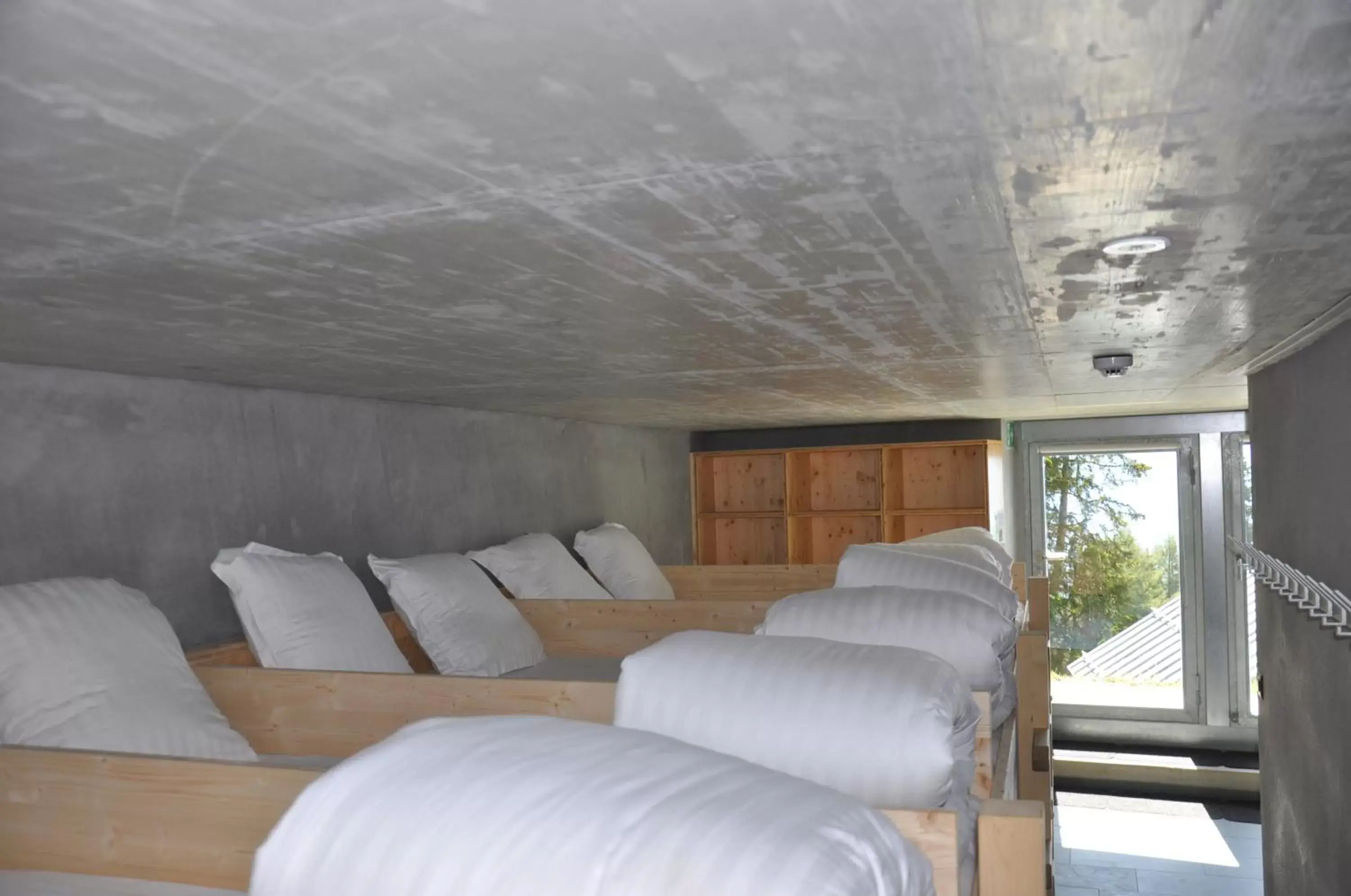 Mixed Dormitory Room in Le Mayen de Colombire Mixed Dormitory Room in Le Mayen de Colombire