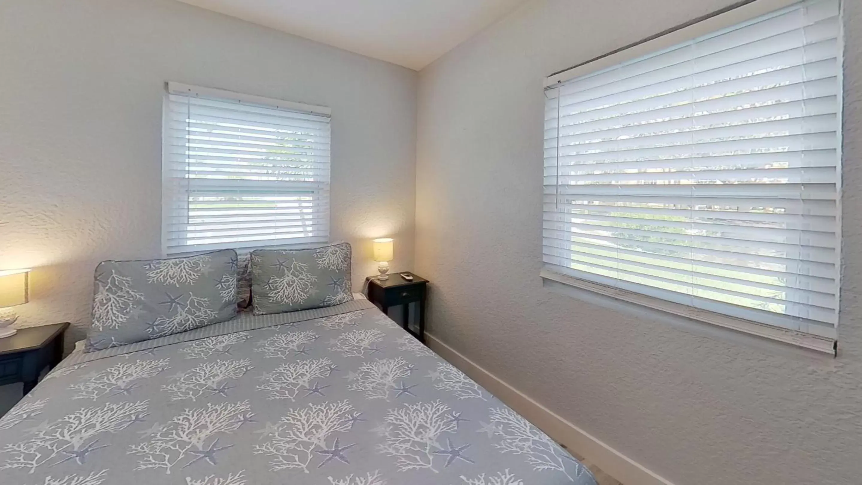 Executive Suite in Matlacha on Shoreview Executive Suite in Matlacha on Shoreview