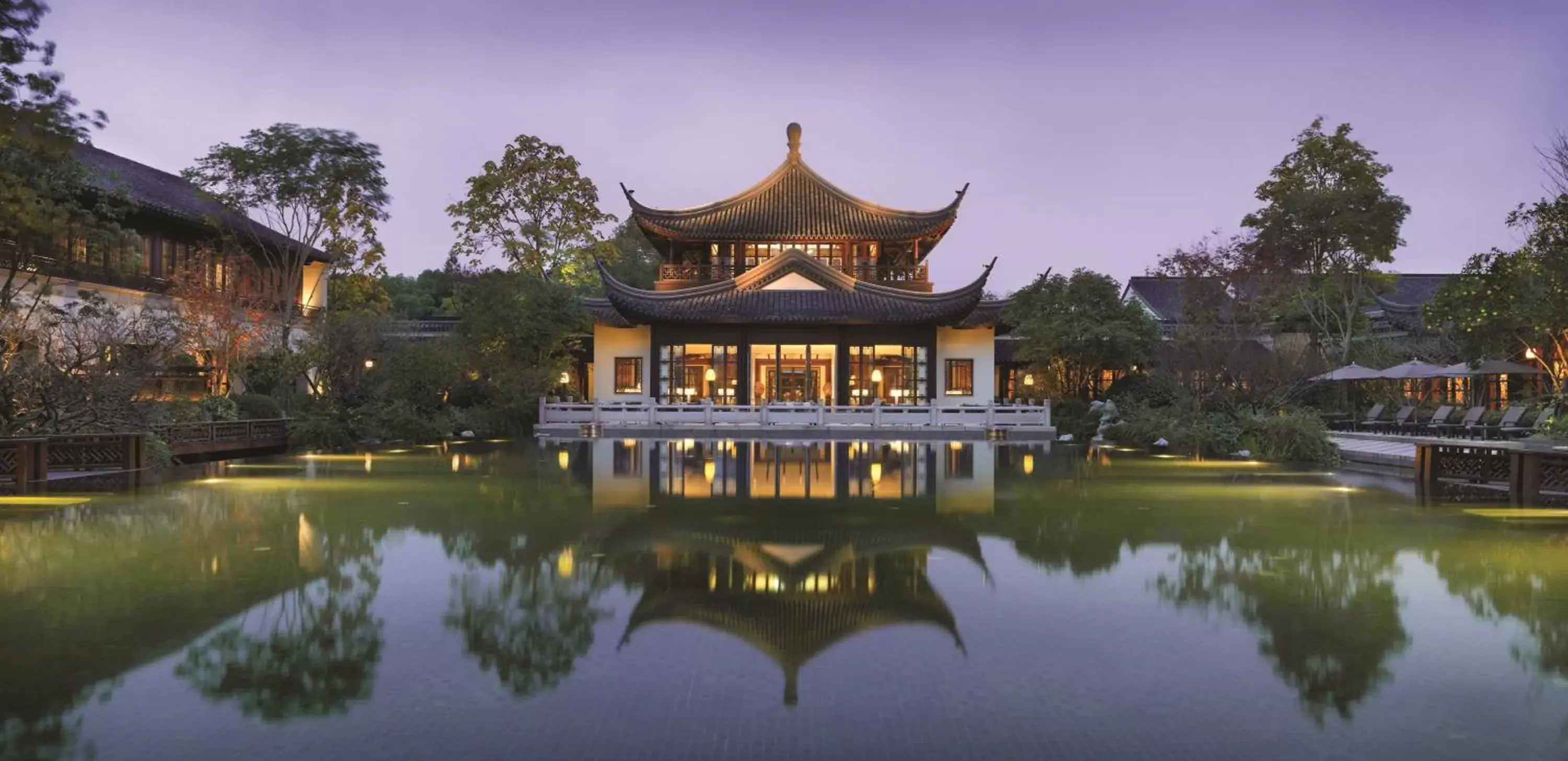 Four Seasons Hotel Hangzhou at West Lake Four Seasons Hotel Hangzhou at West Lake