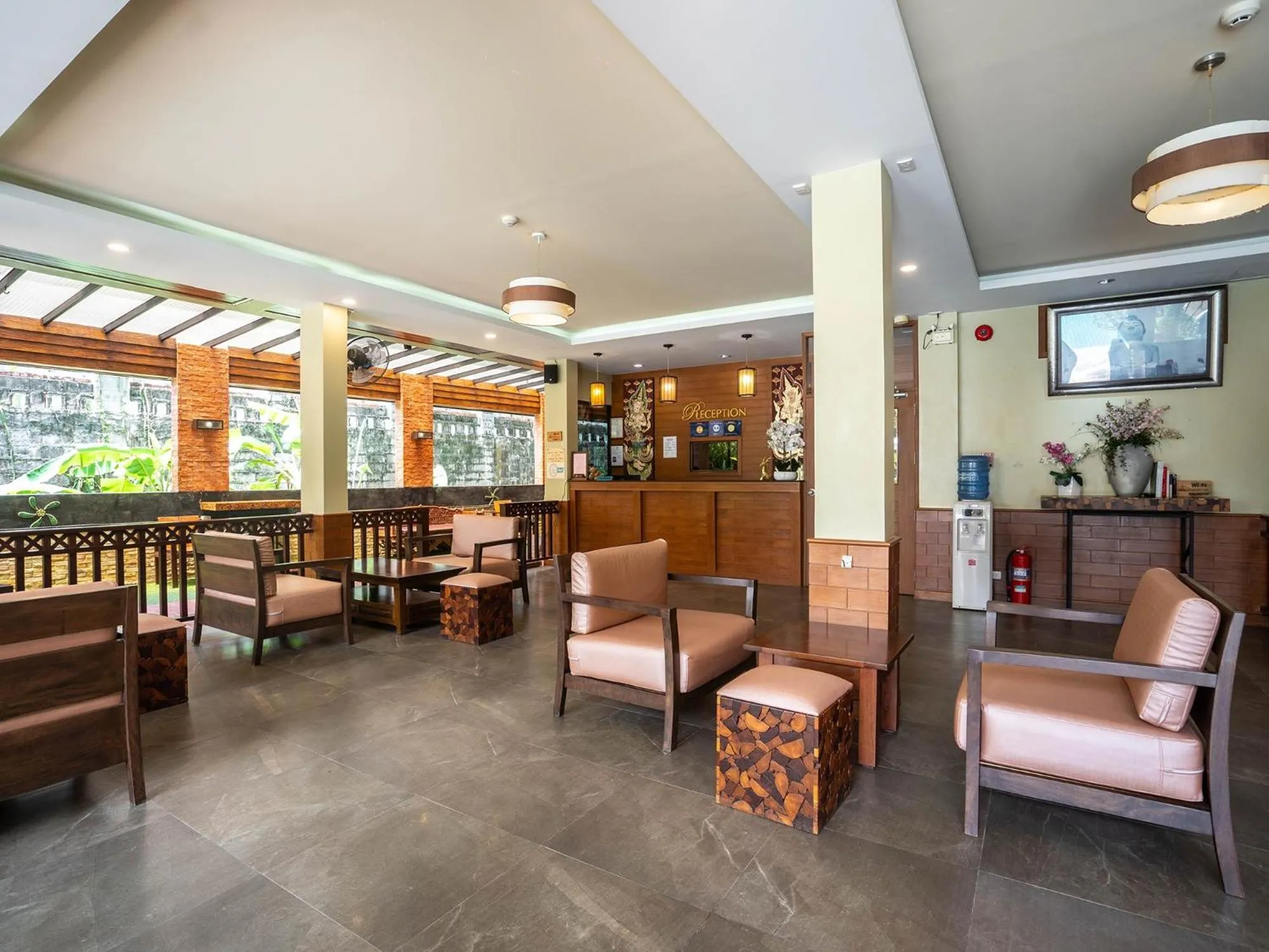 Lobby or reception in Baan Sailom Hotel Phuket - Sha Extra Plus