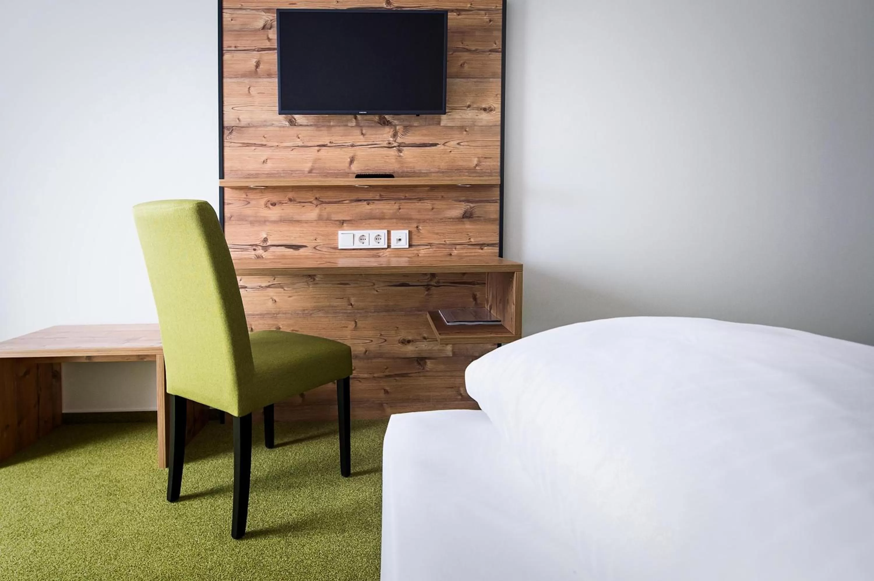 TV and multimedia, Bed in Alb Inn - Hotel & Apartments