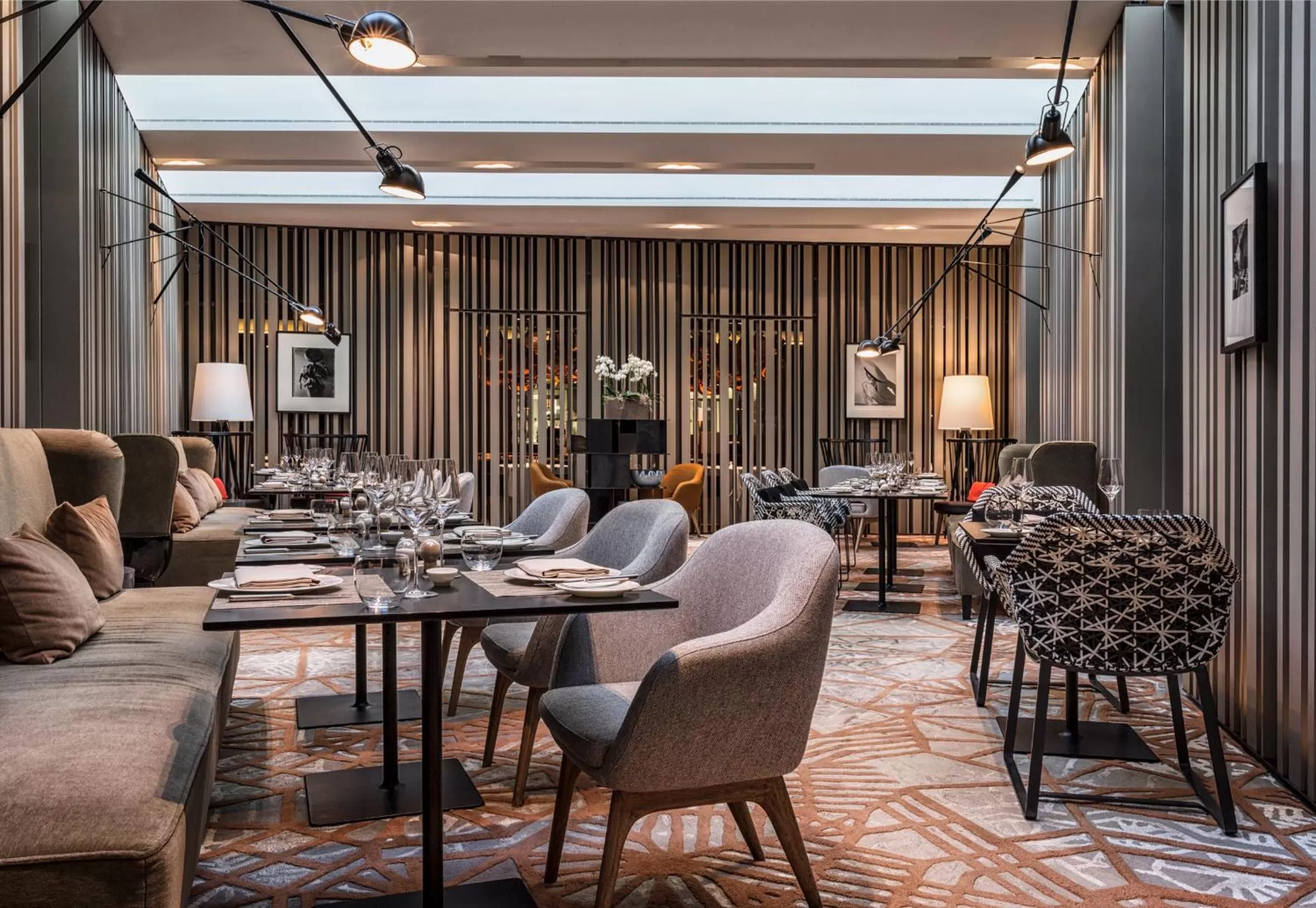 Restaurant/places to eat in Das Stue