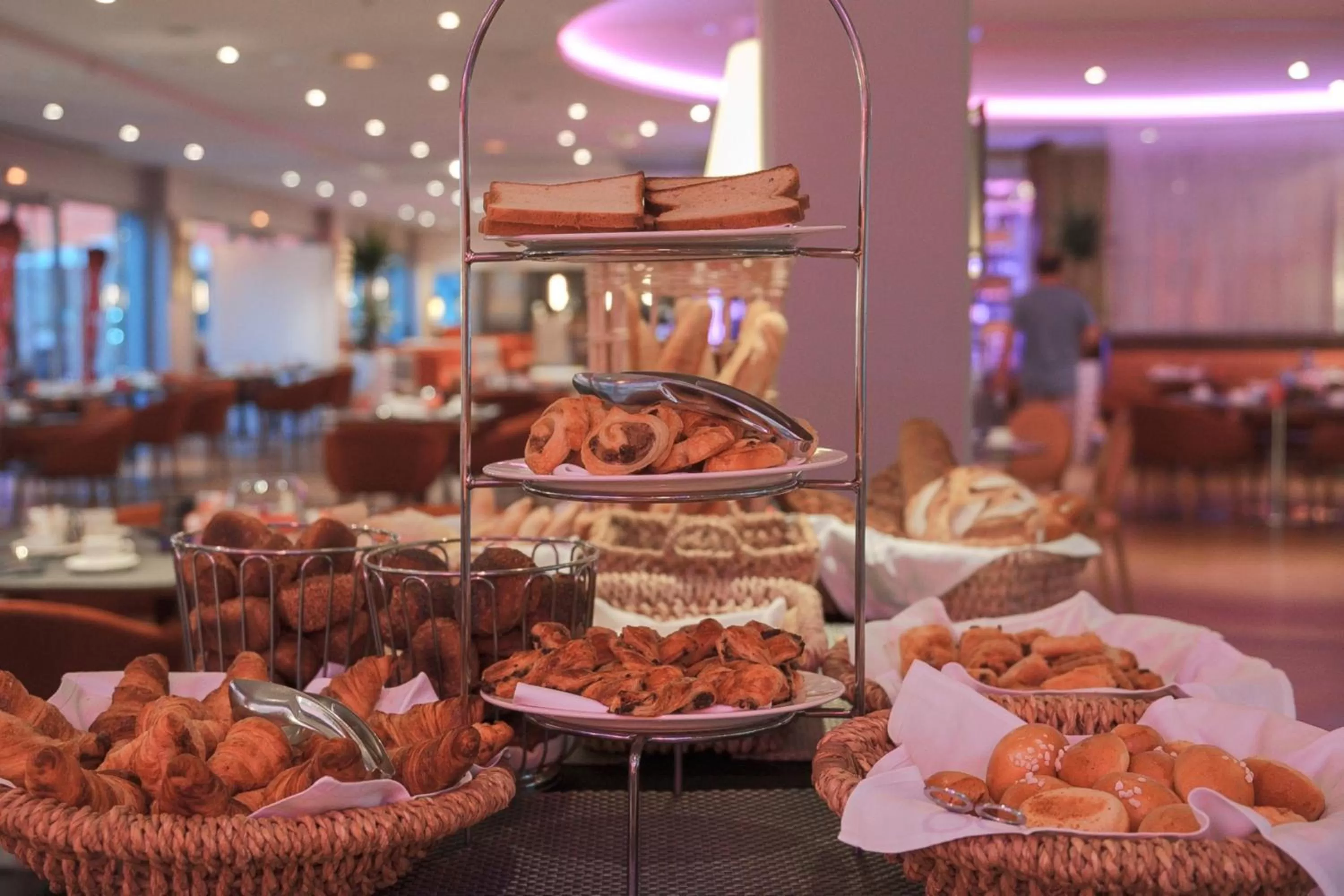 Restaurant/places to eat in Radisson Blu Hotel Toulouse Airport