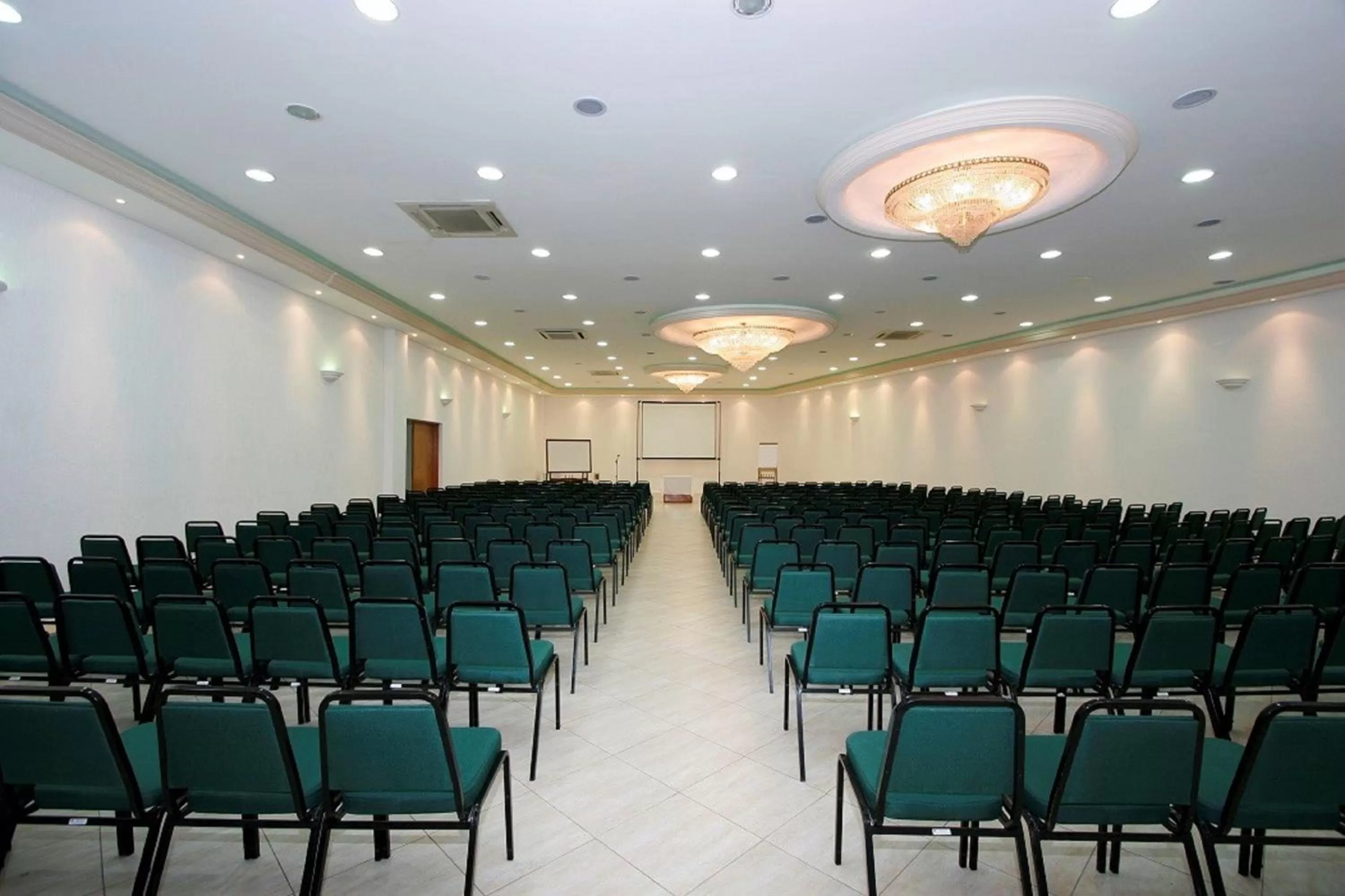 Meeting/conference room in Sandri Palace Hotel